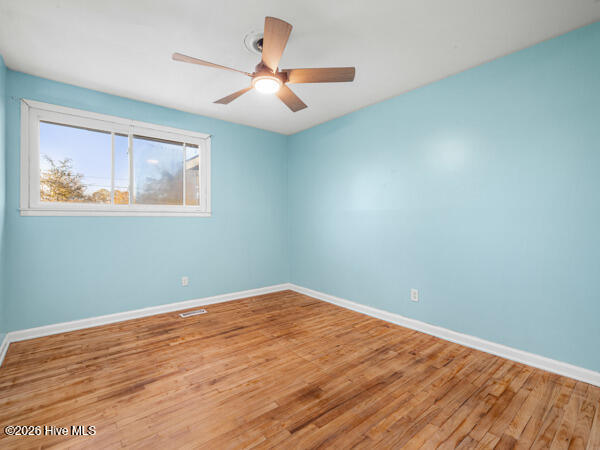 100559147 | Photo 30