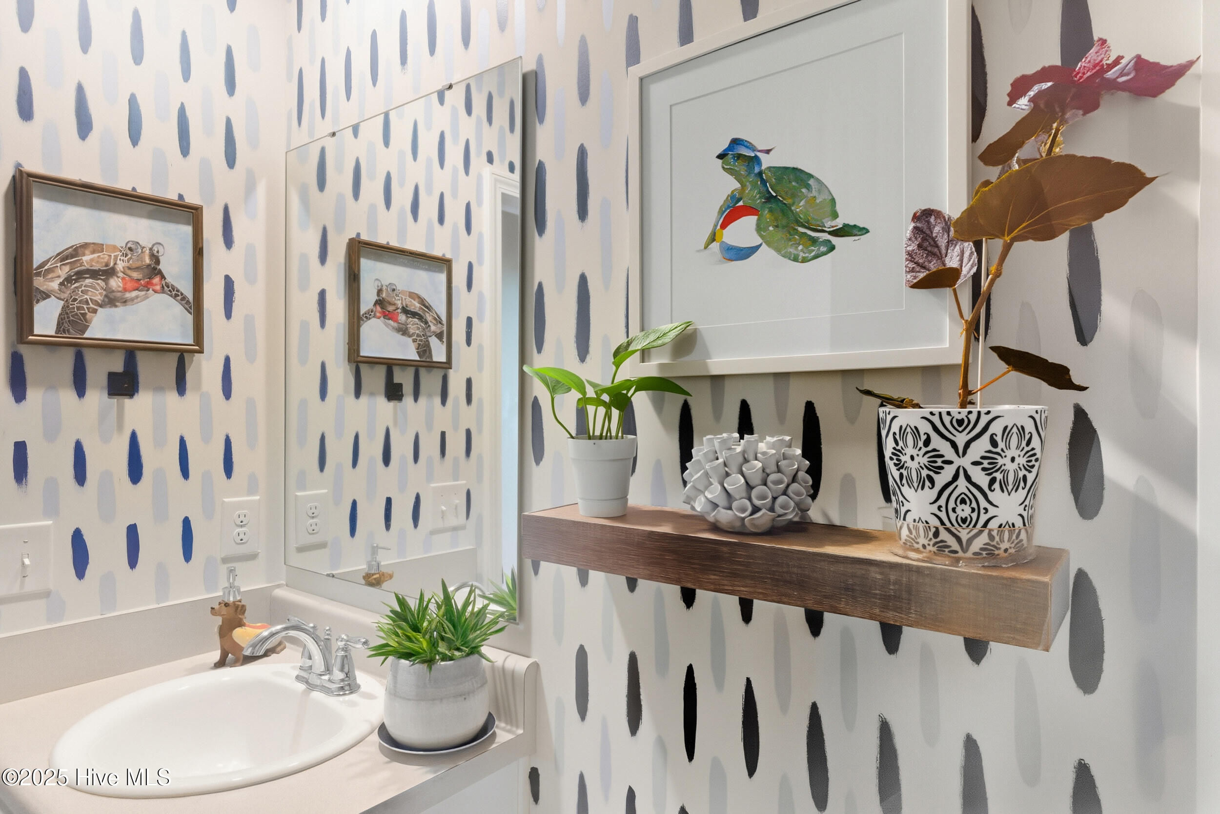 100539440 | Photo 21