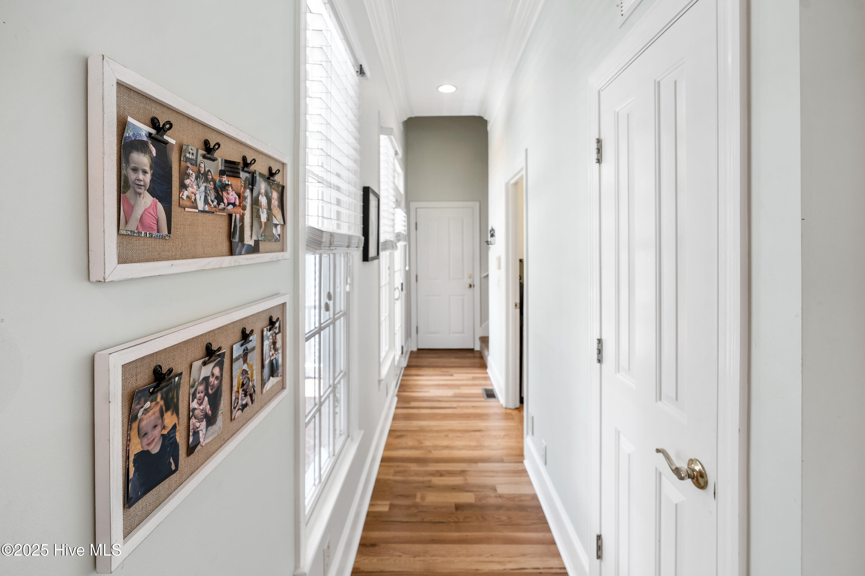 100520099 | Photo 39