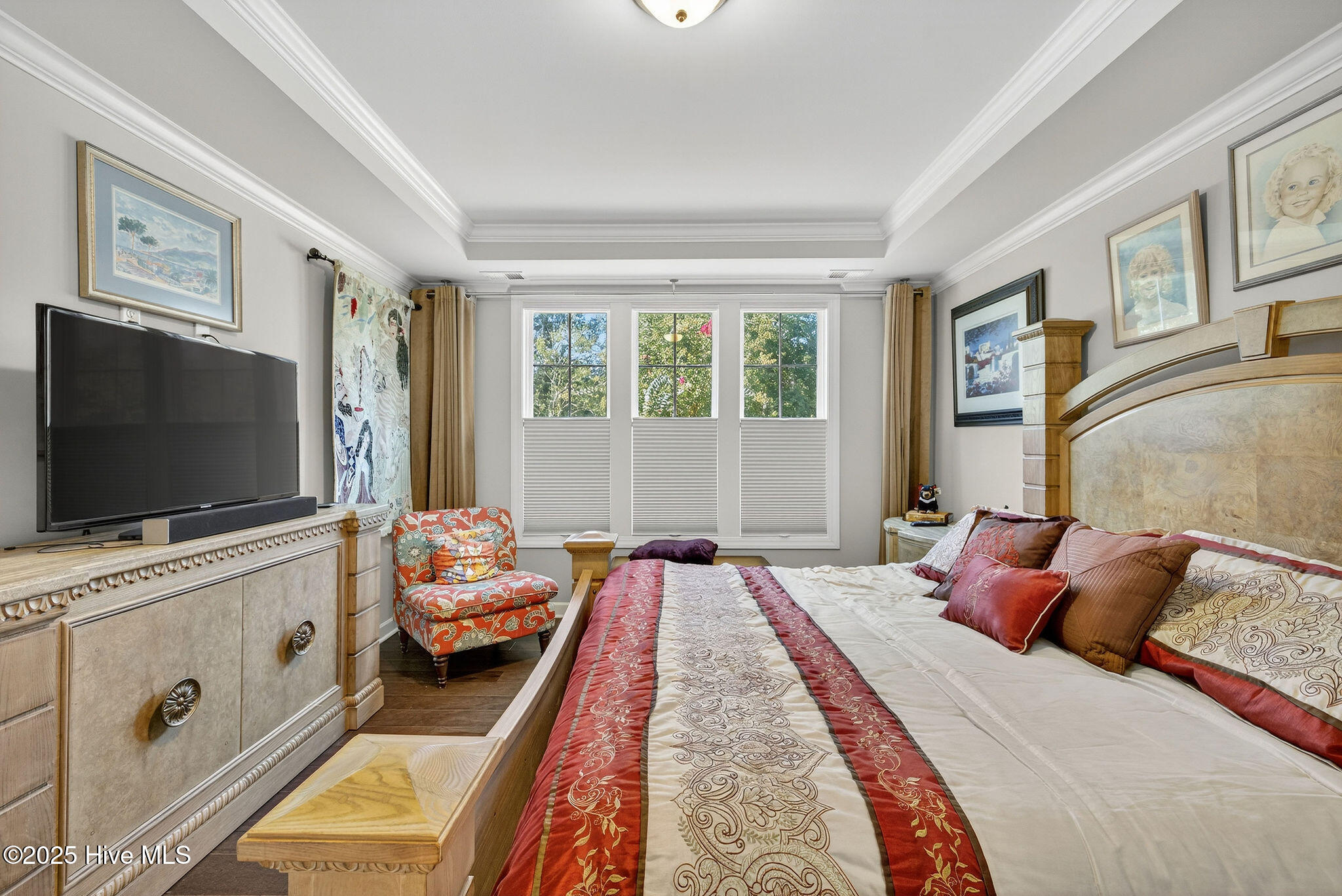 100529833 | Photo 26