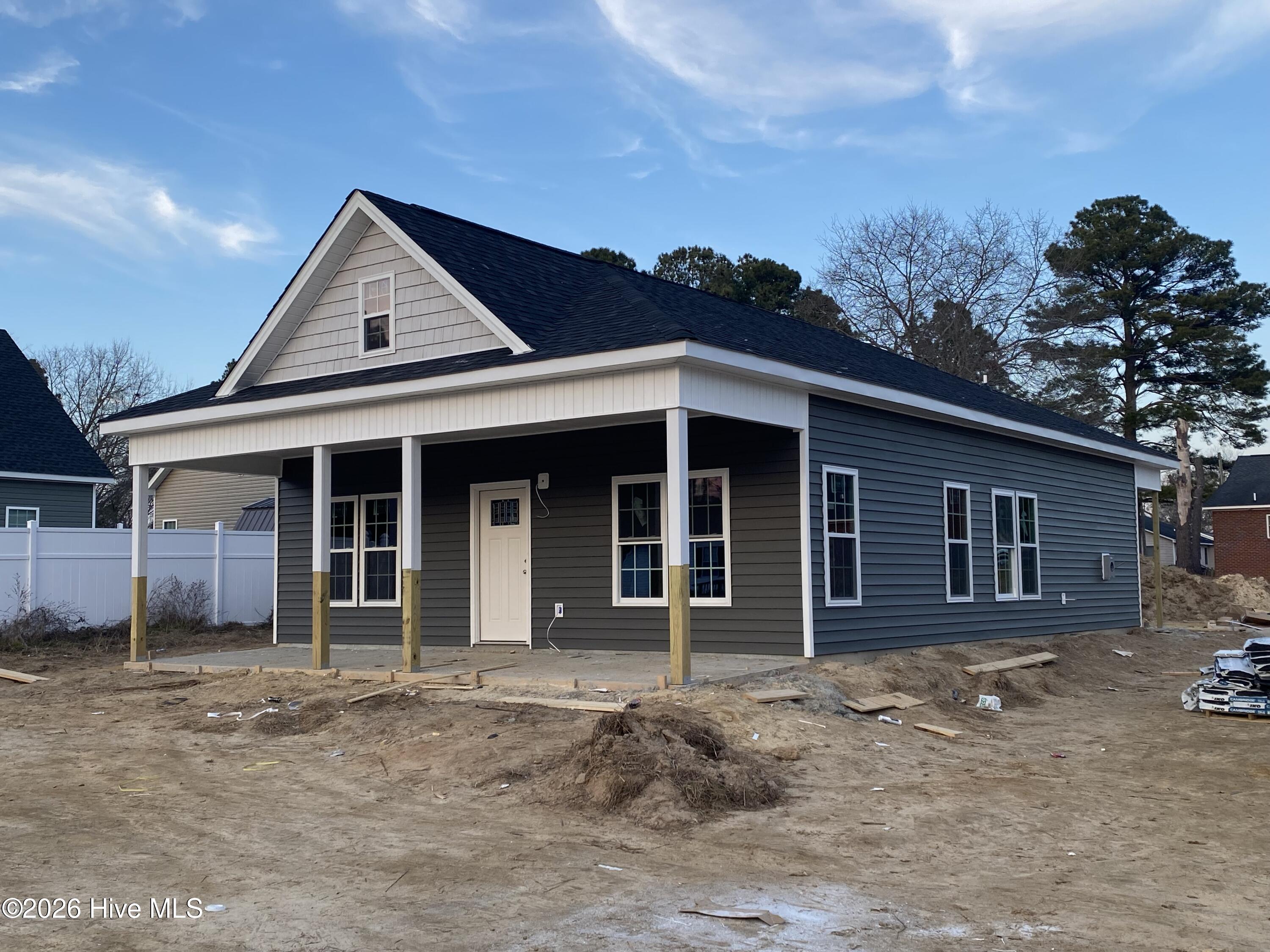 Homes for sale in Clinton, NC | 804 Holmes St, Clinton, NC 28328 | MLS# 100548605