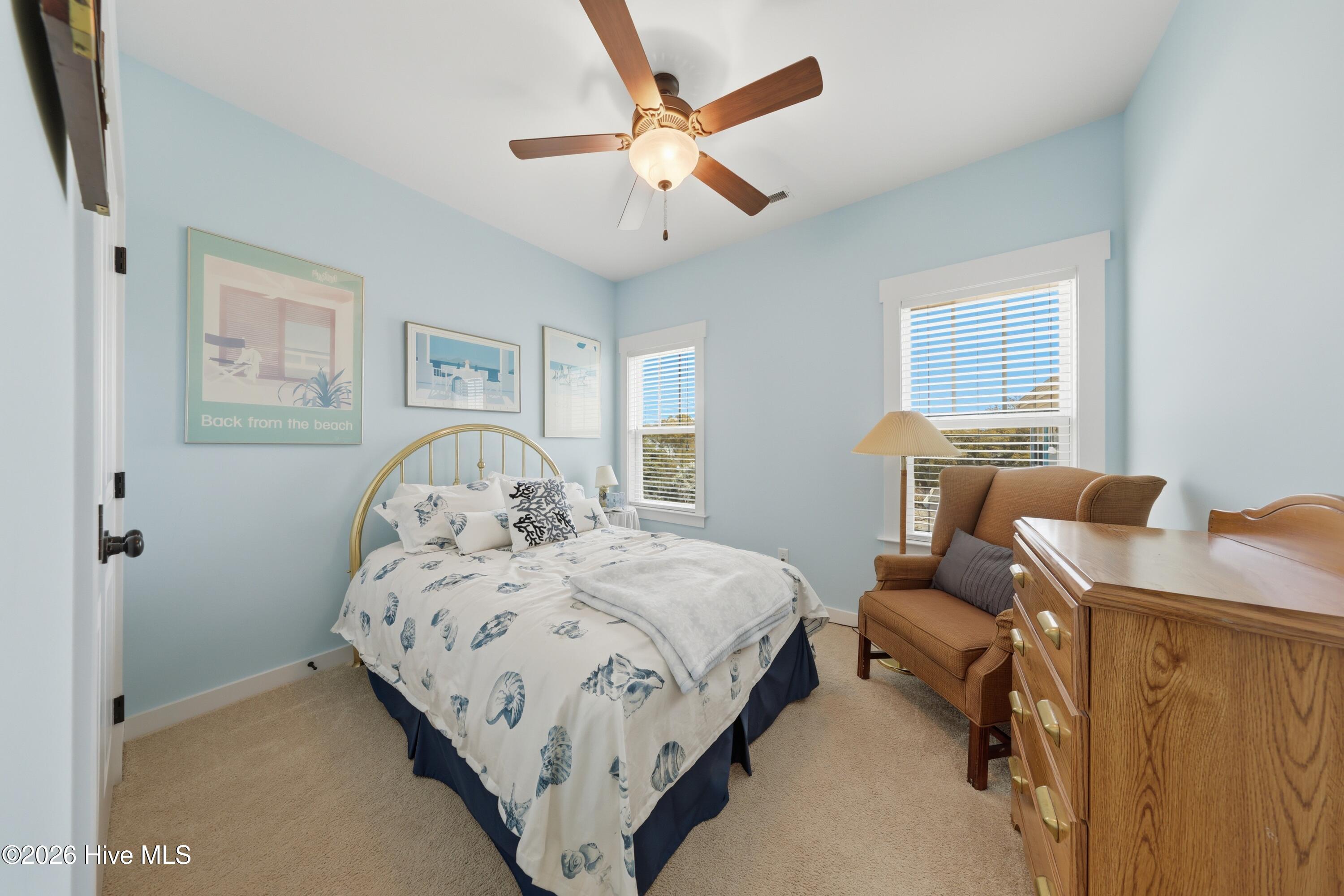 100566755 | Photo 36