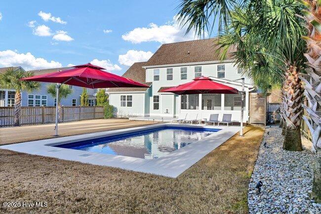 100552882 | Photo 62