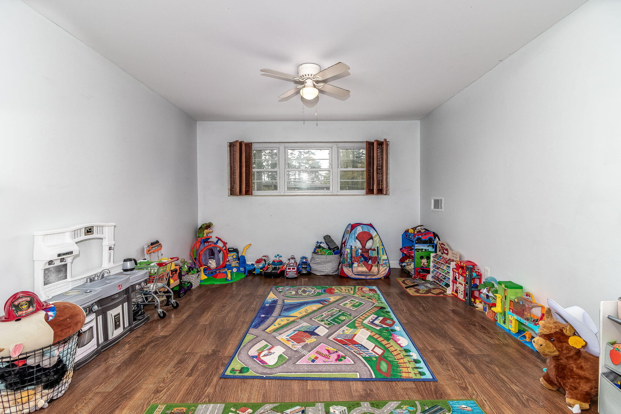 29-web-or-mls-2211 MURA DRIVE 2026 ©--14