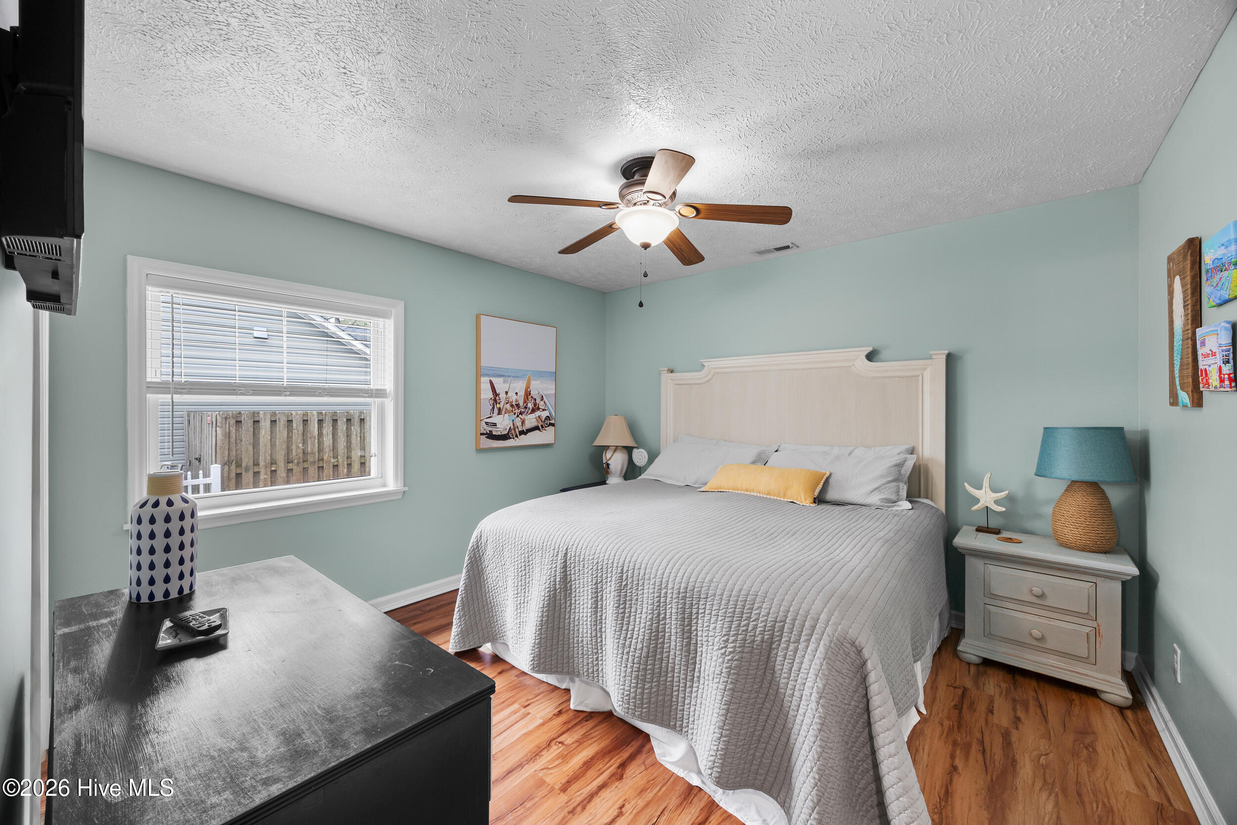 100554331 | Photo 27