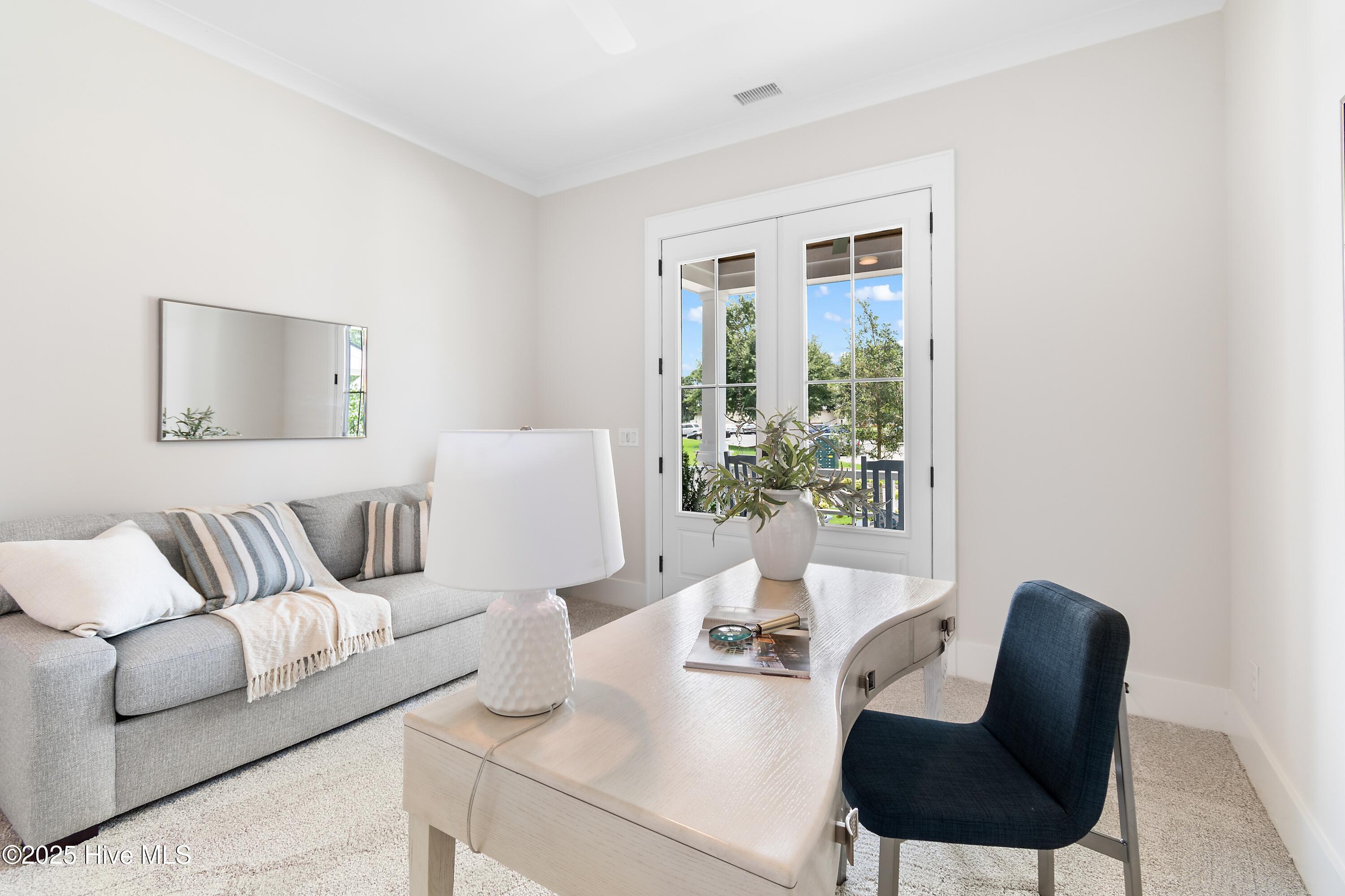 100492285 | Photo 16