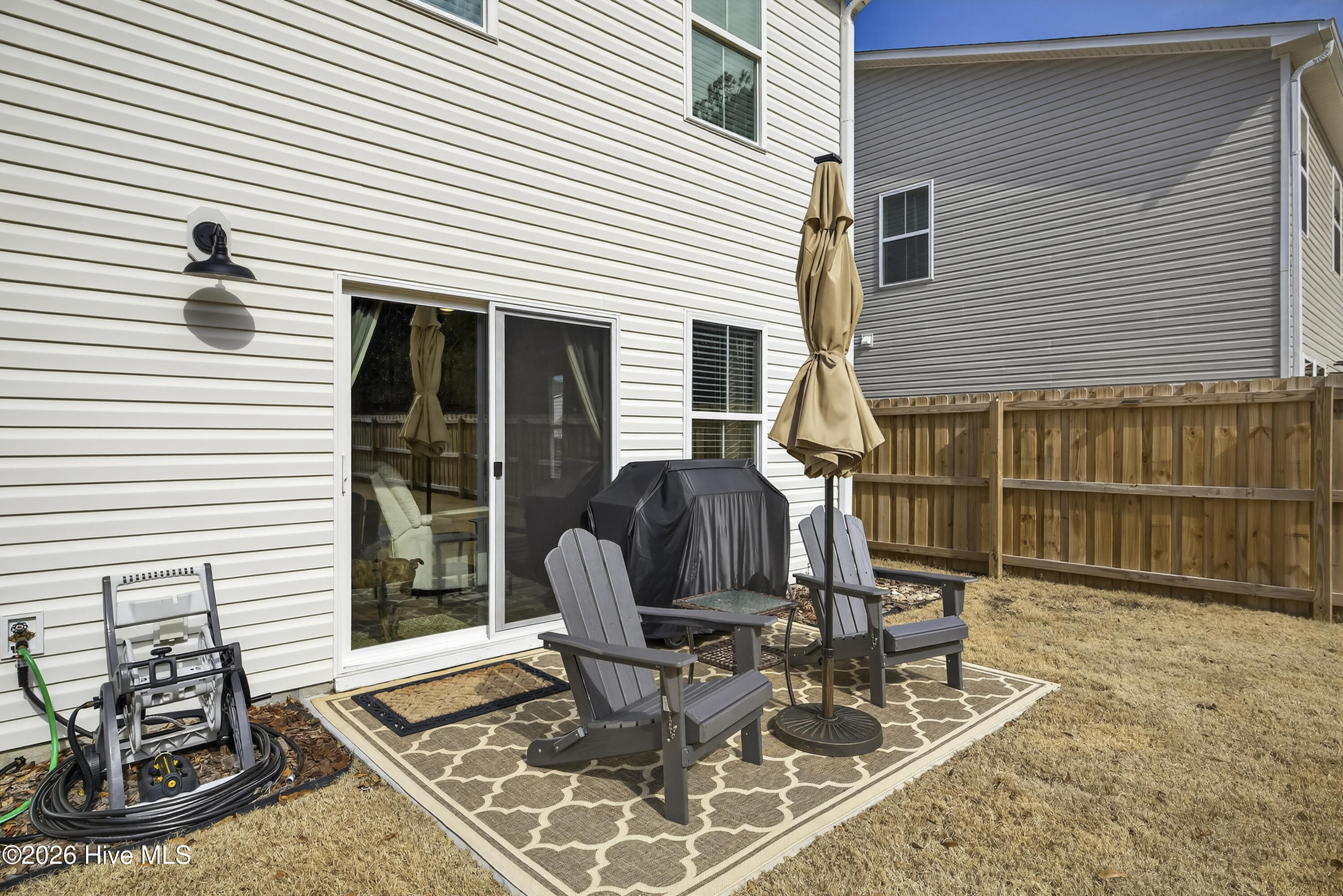 100554086 | Photo 41