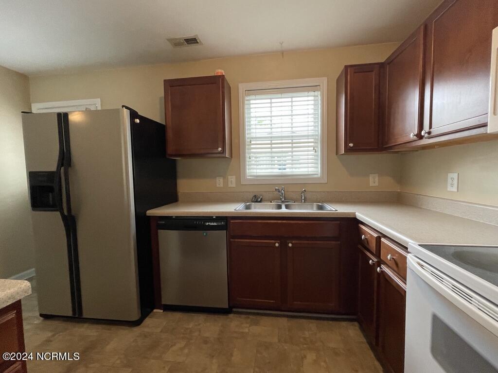 143 Apache Trail,Havelock