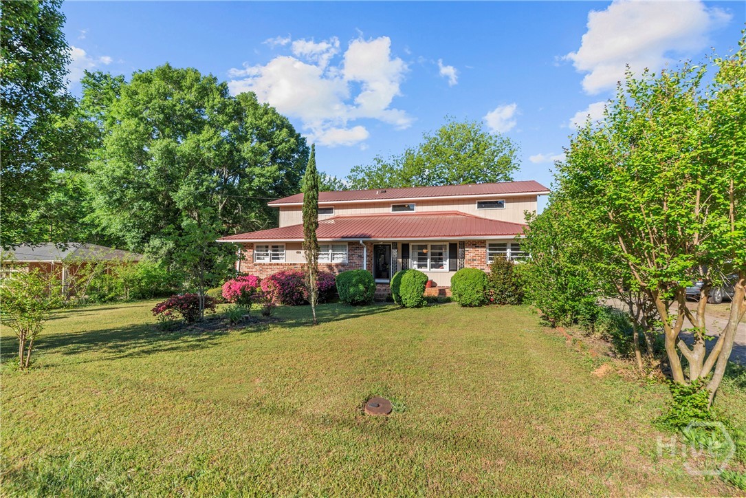 Property at 157 Glendale Heights