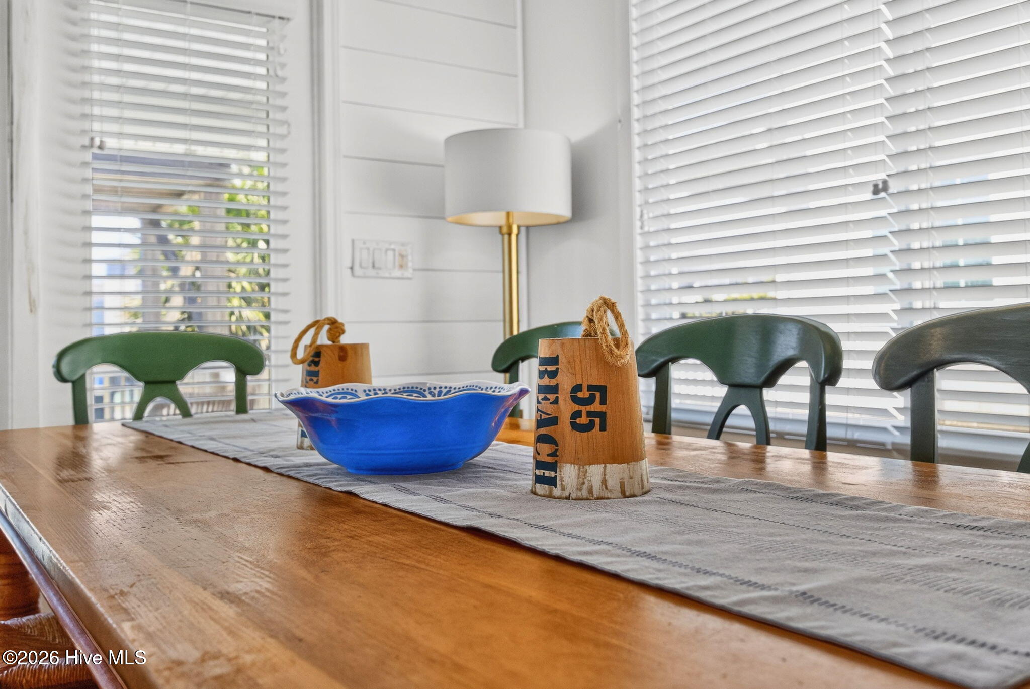 100566511 | Photo 25