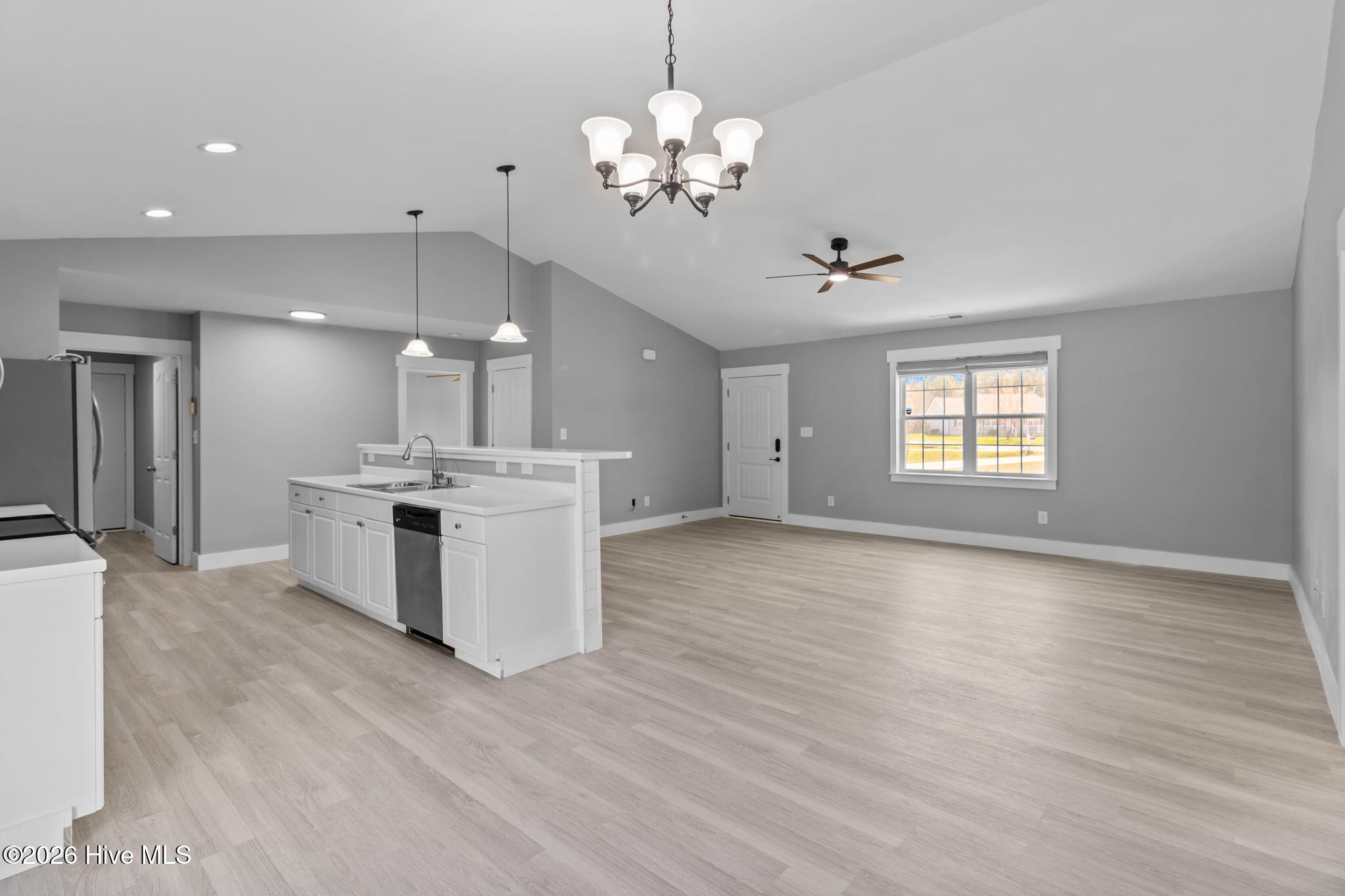 207 Tall Tree Court, Maysville, NC 28555 – photo 12: 1000027195