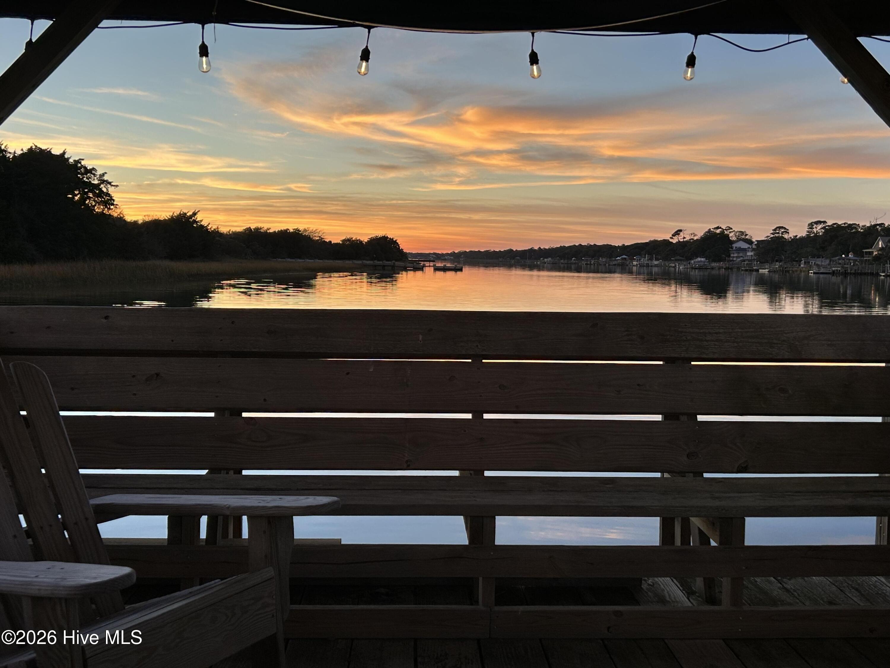 100553308 | Photo 52