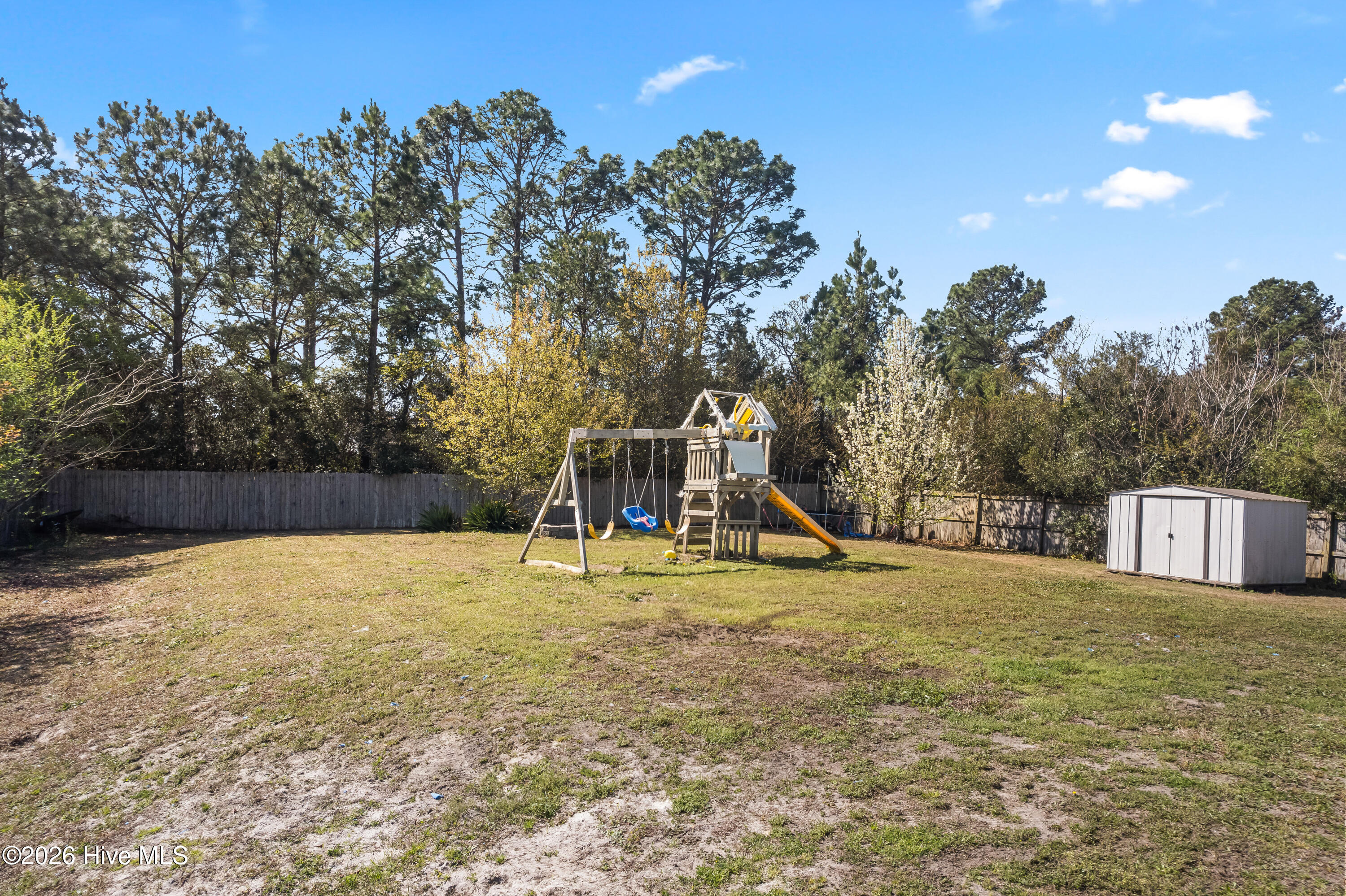 100561552 | Photo 22