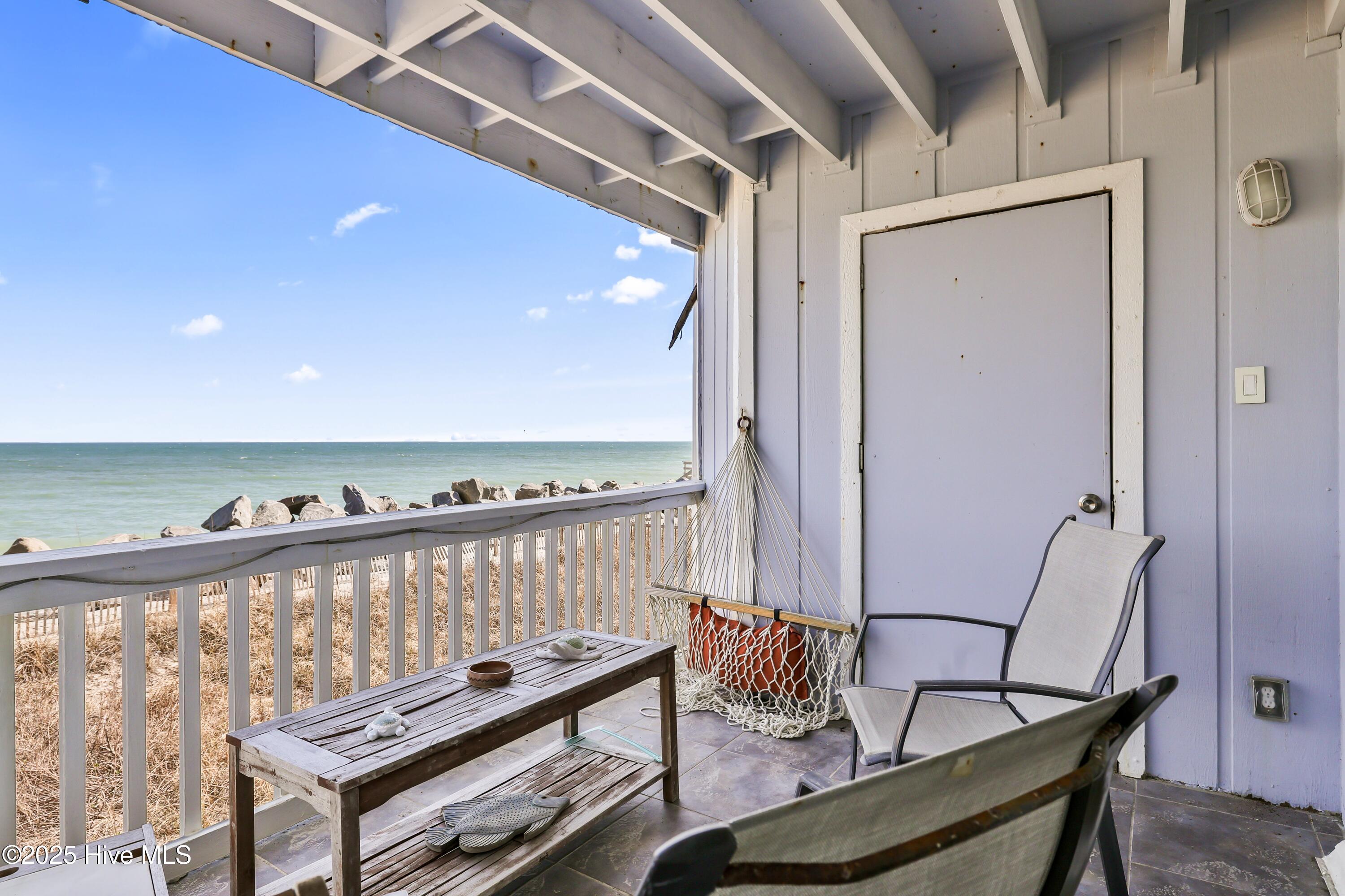 100497647 | Photo 28