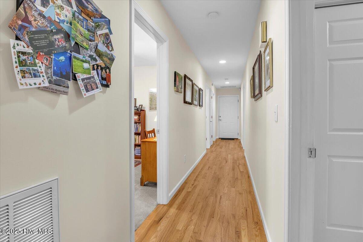 100536639 | Photo 27