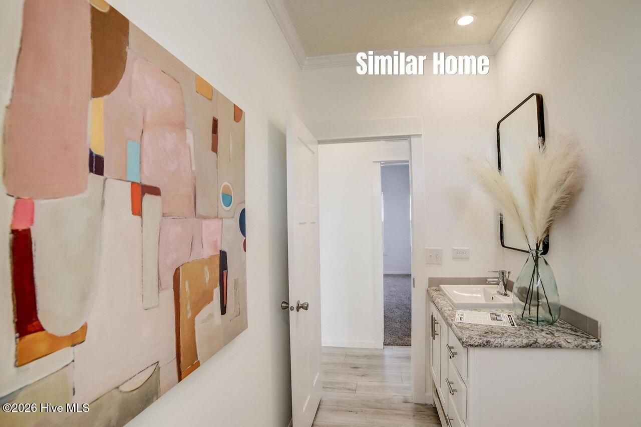 100563681 | Photo 11