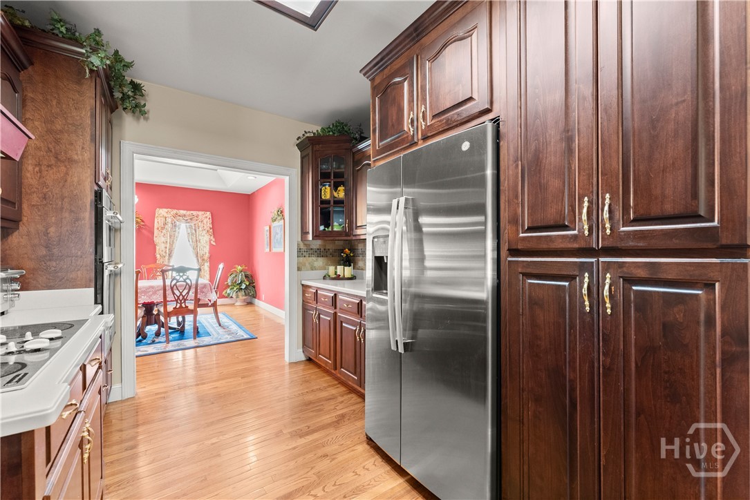 1121 Beacon Light Road