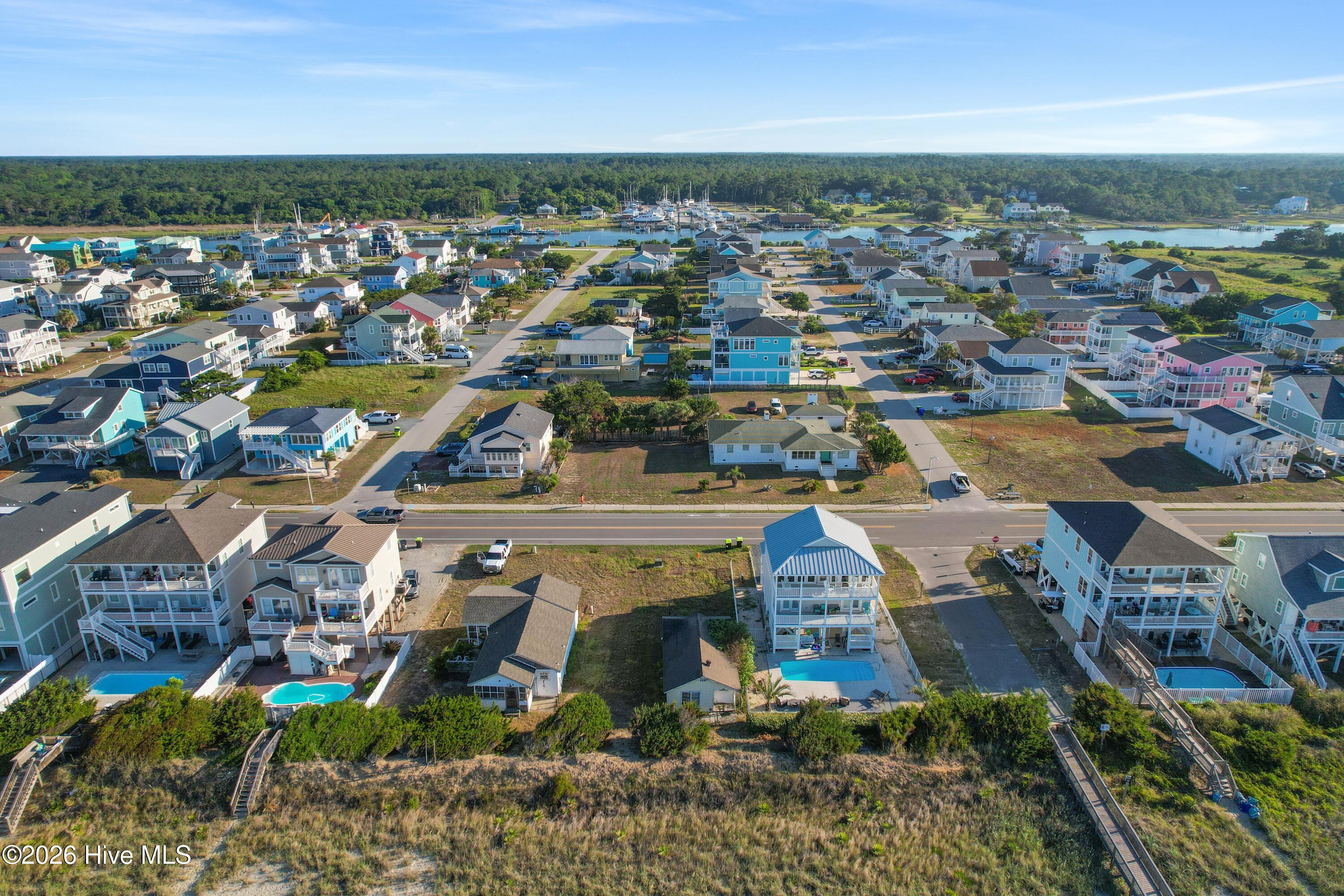 100586554 | Photo 9