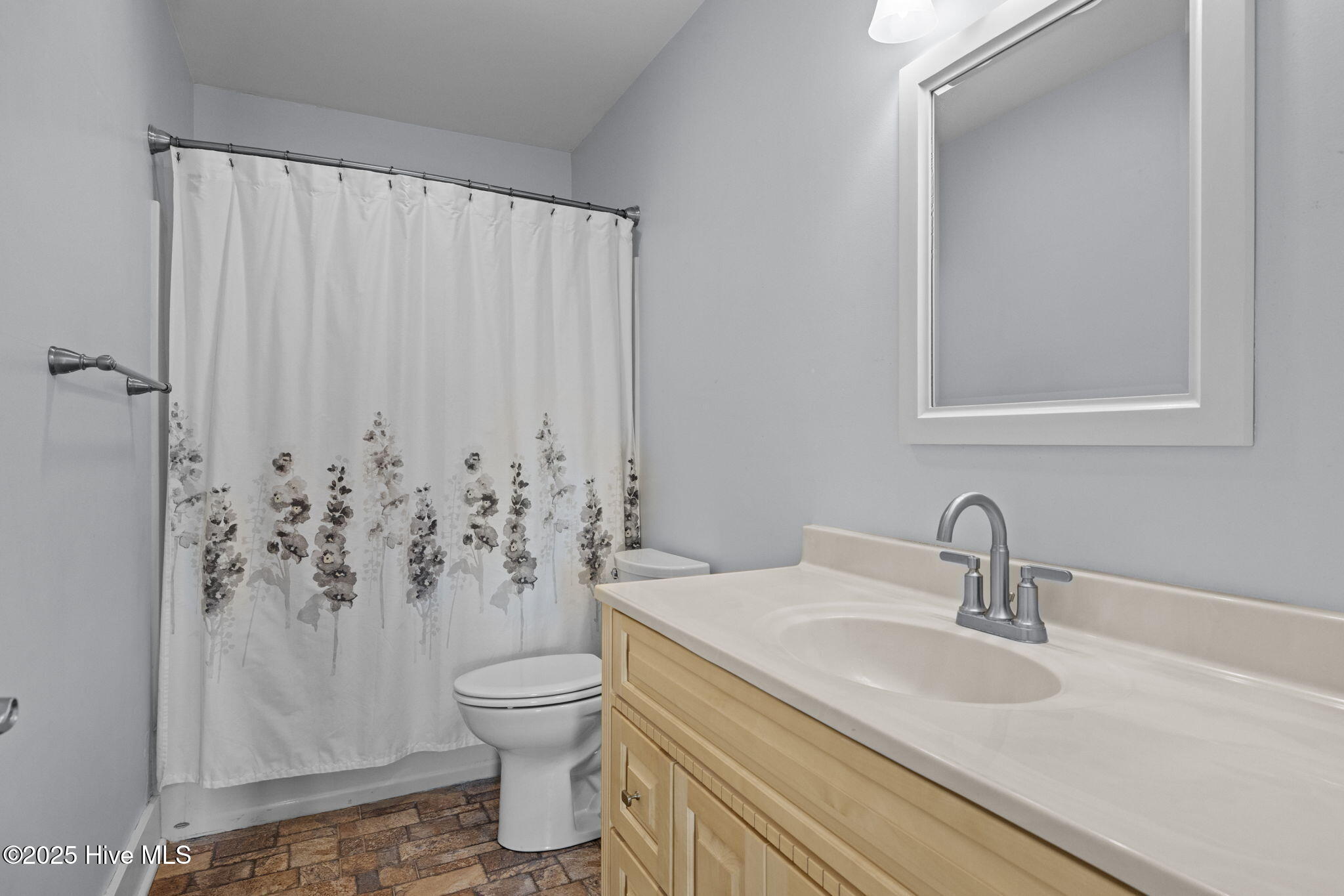 1404 Shackleford Street, Morehead City, NC, 28557