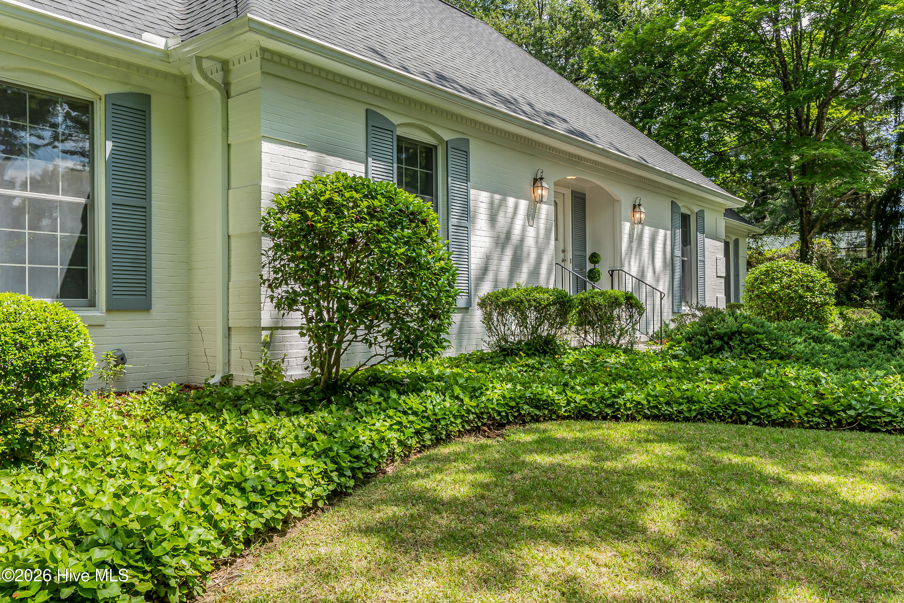 25 Magnolia Rd