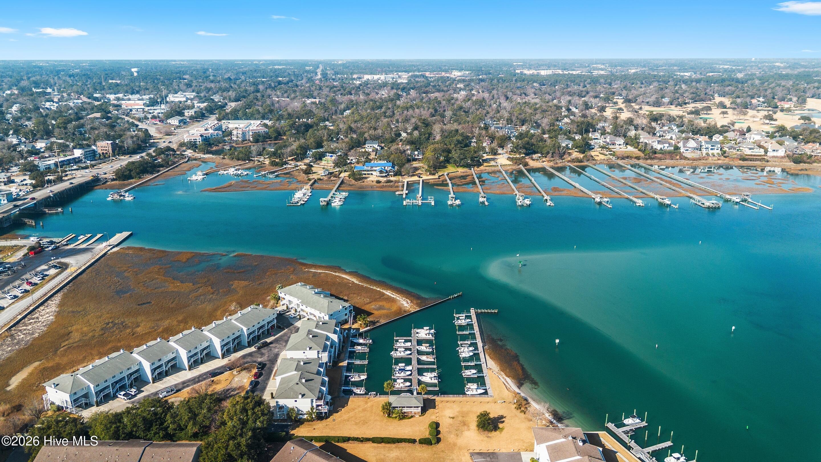 100548419 | Photo 60