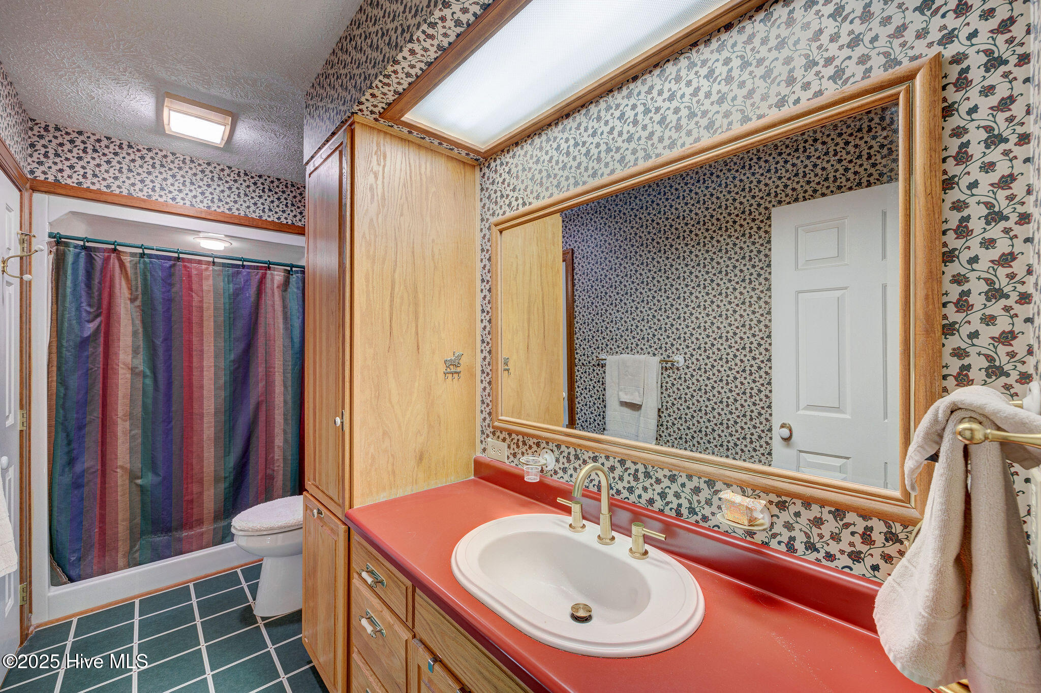 100553041 | Photo 26