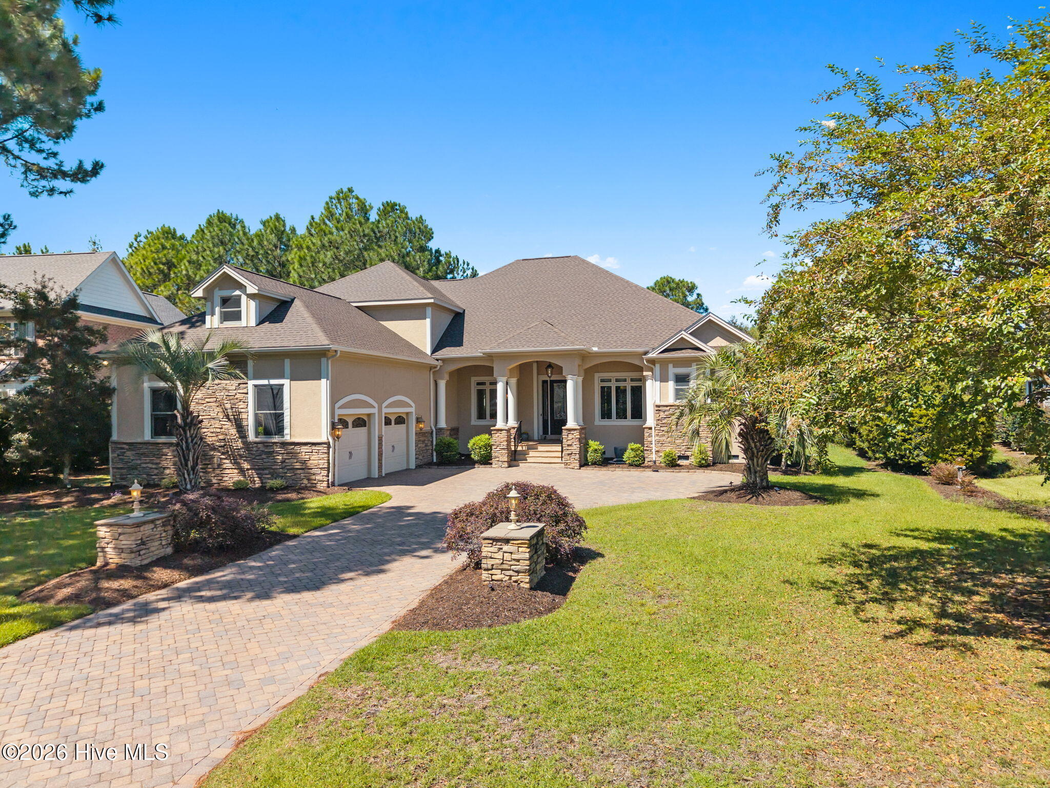 Photo 3 of Single family home for sale at 3858 Ridge Crst Dr, Southport, NC 28461 | MLS# 100595974 | Listing updated on 2026-09-19