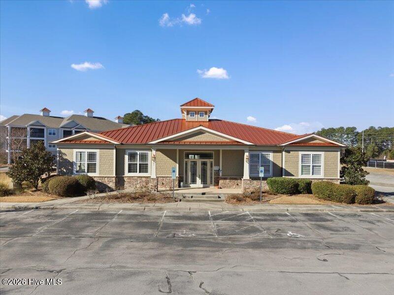 100549791 | Photo 31