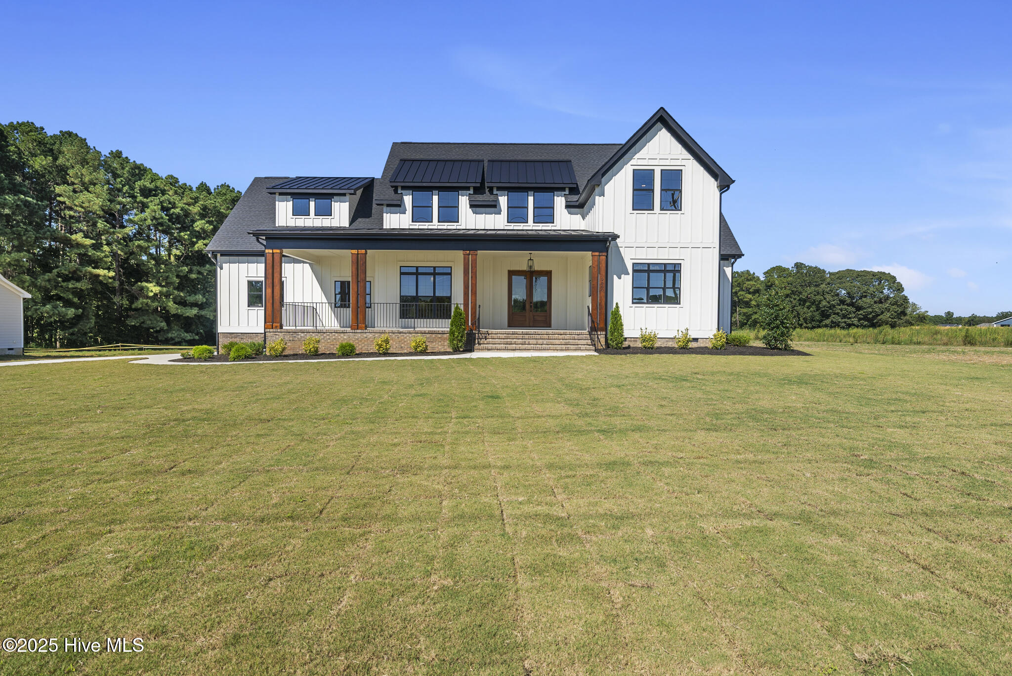 Homes for sale in Four Oaks, NC | 2560 Lassiter Rd, Four Oaks, NC 27524 | MLS# 100461449