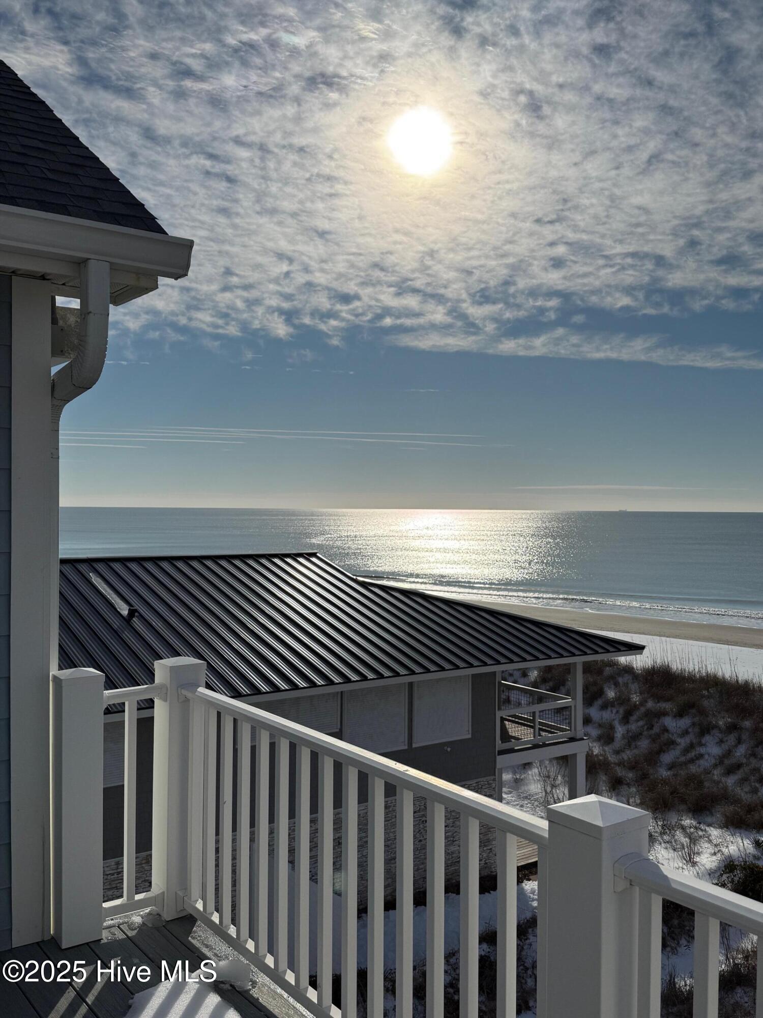 100541150 | Photo 65