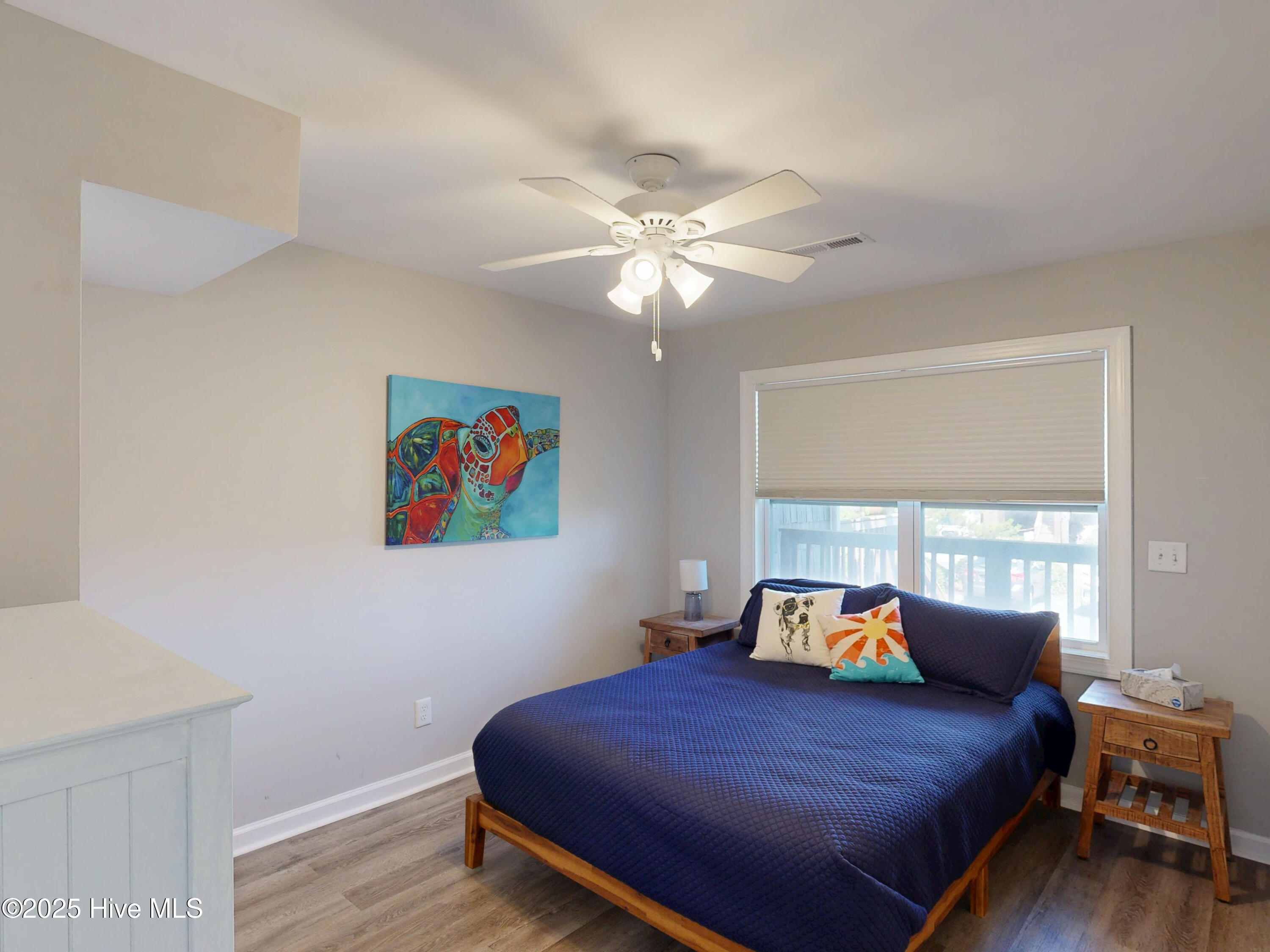 100550586 | Photo 41