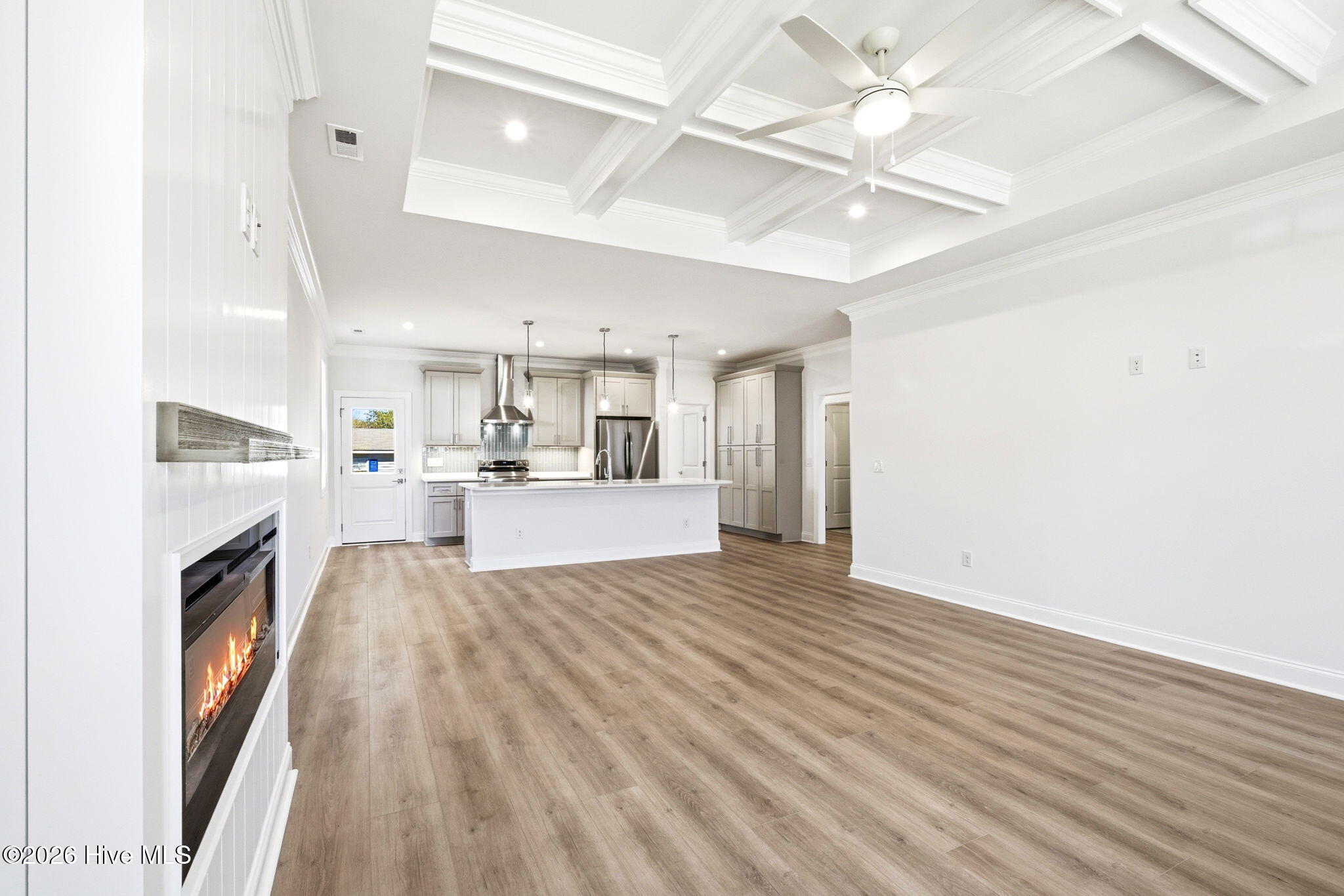 100565030 | Photo 12