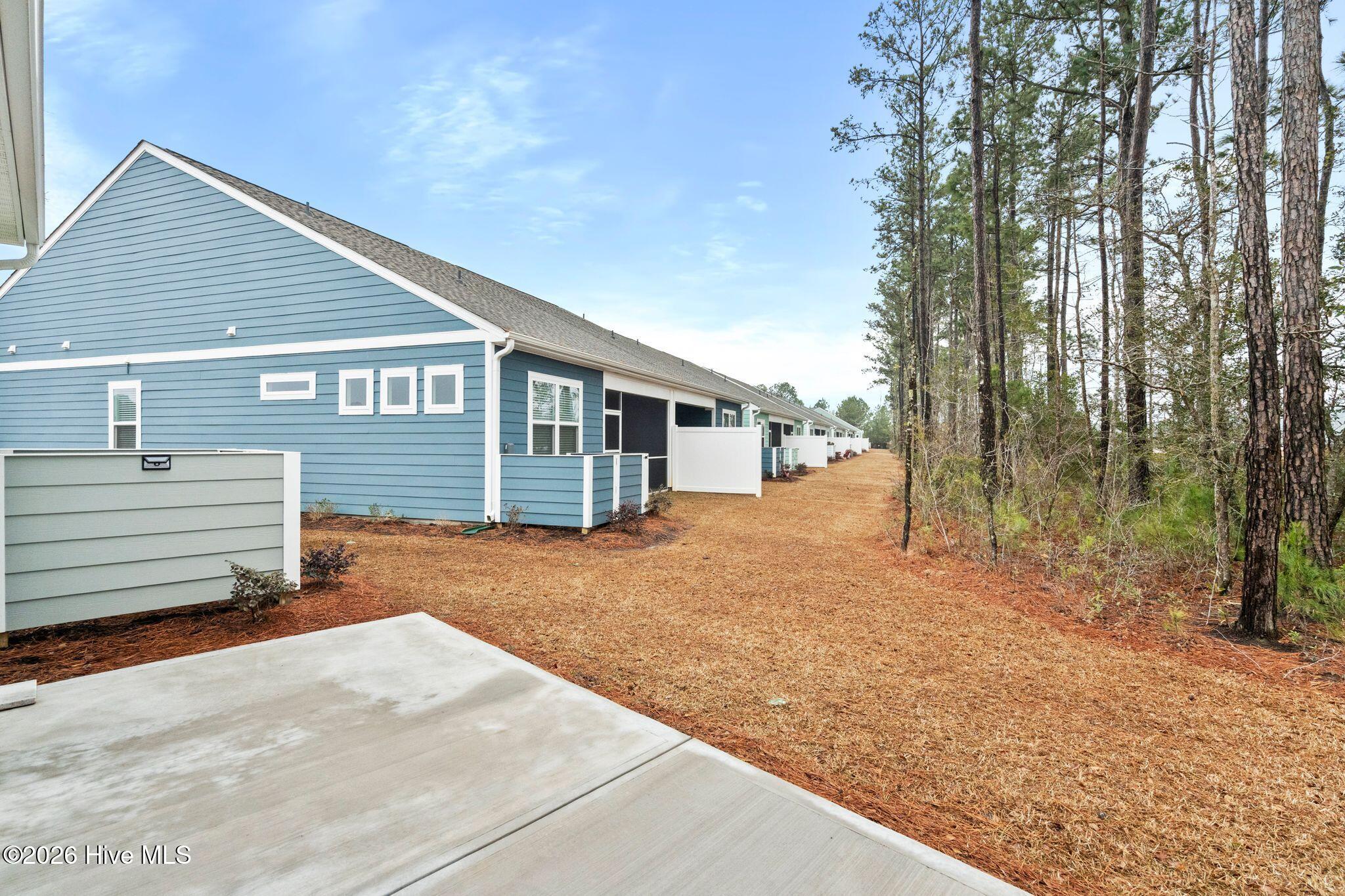 100553516 | Photo 34