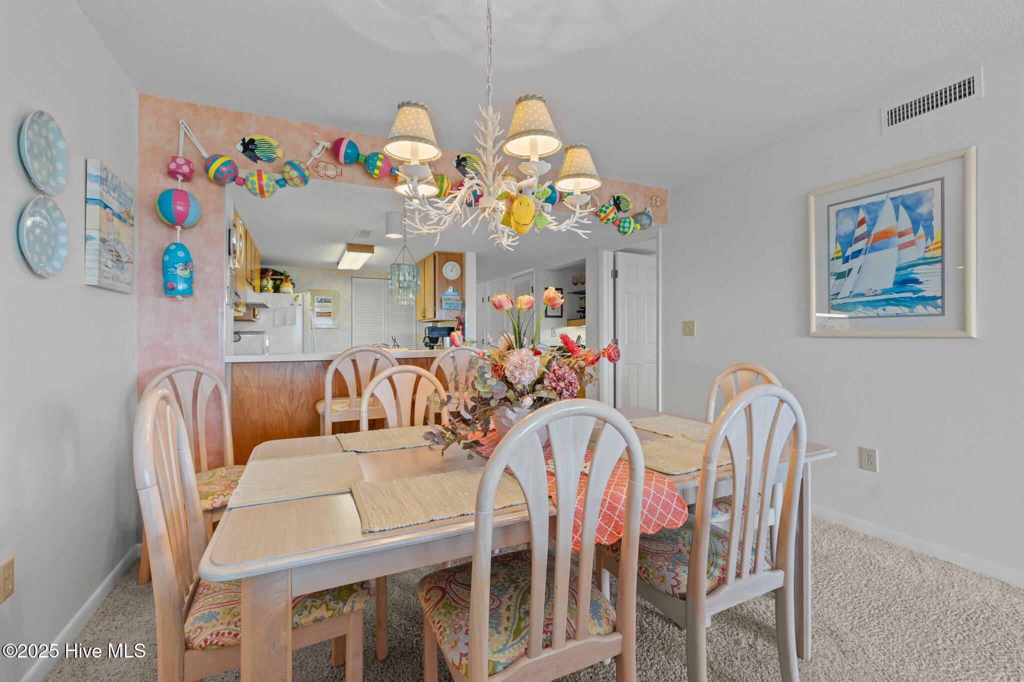 100513816 | Photo 25