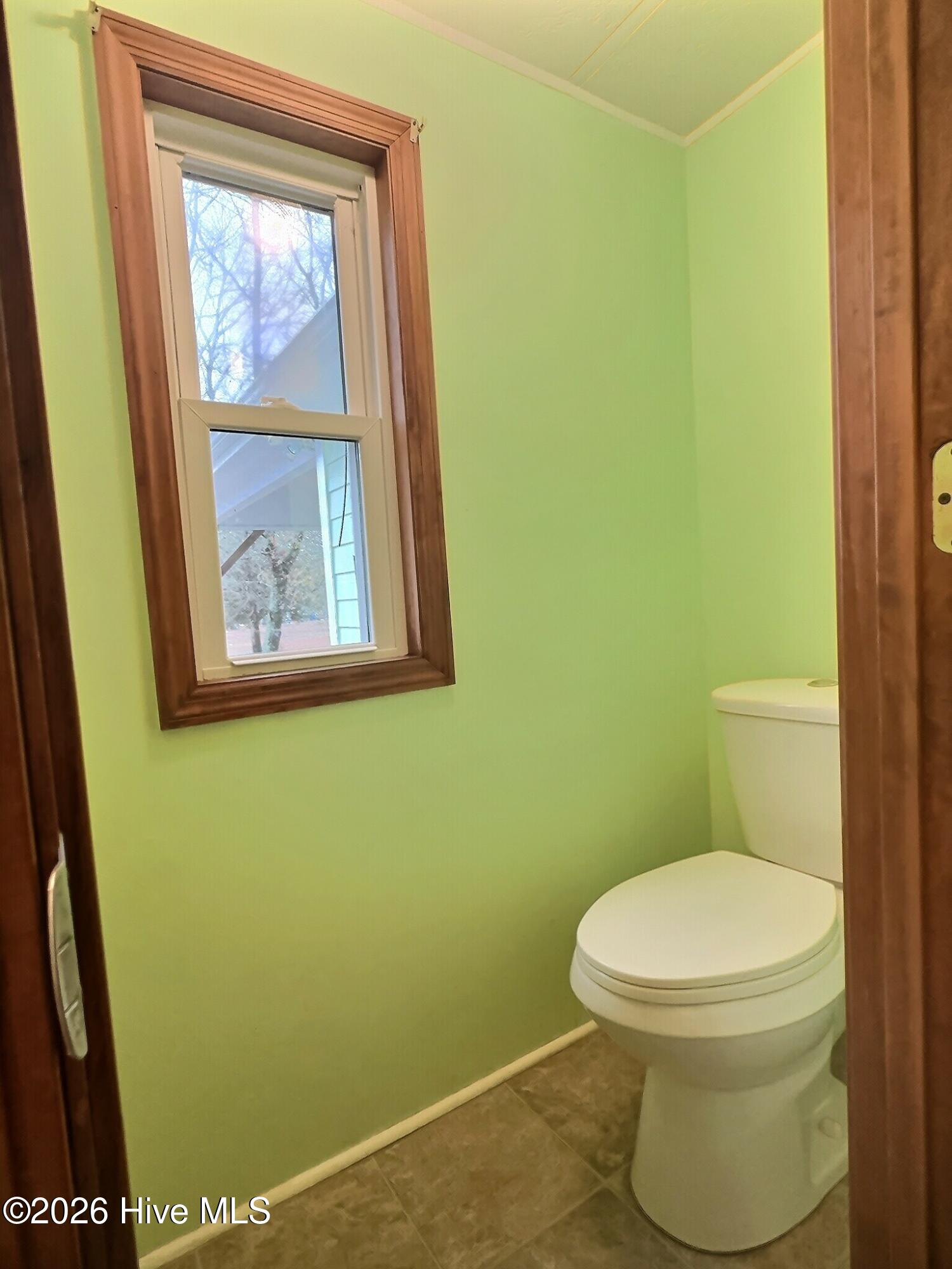 100522719 | Photo 18