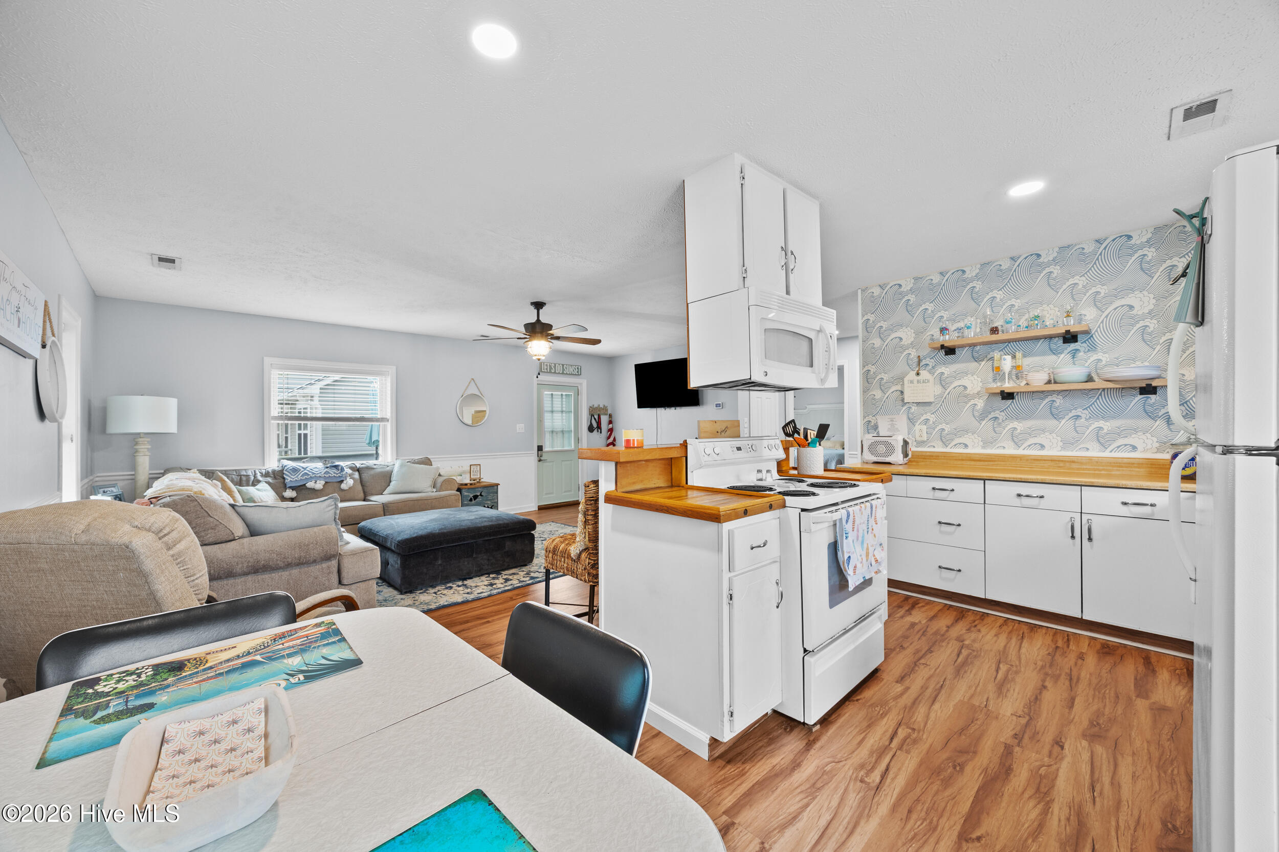 100554331 | Photo 20