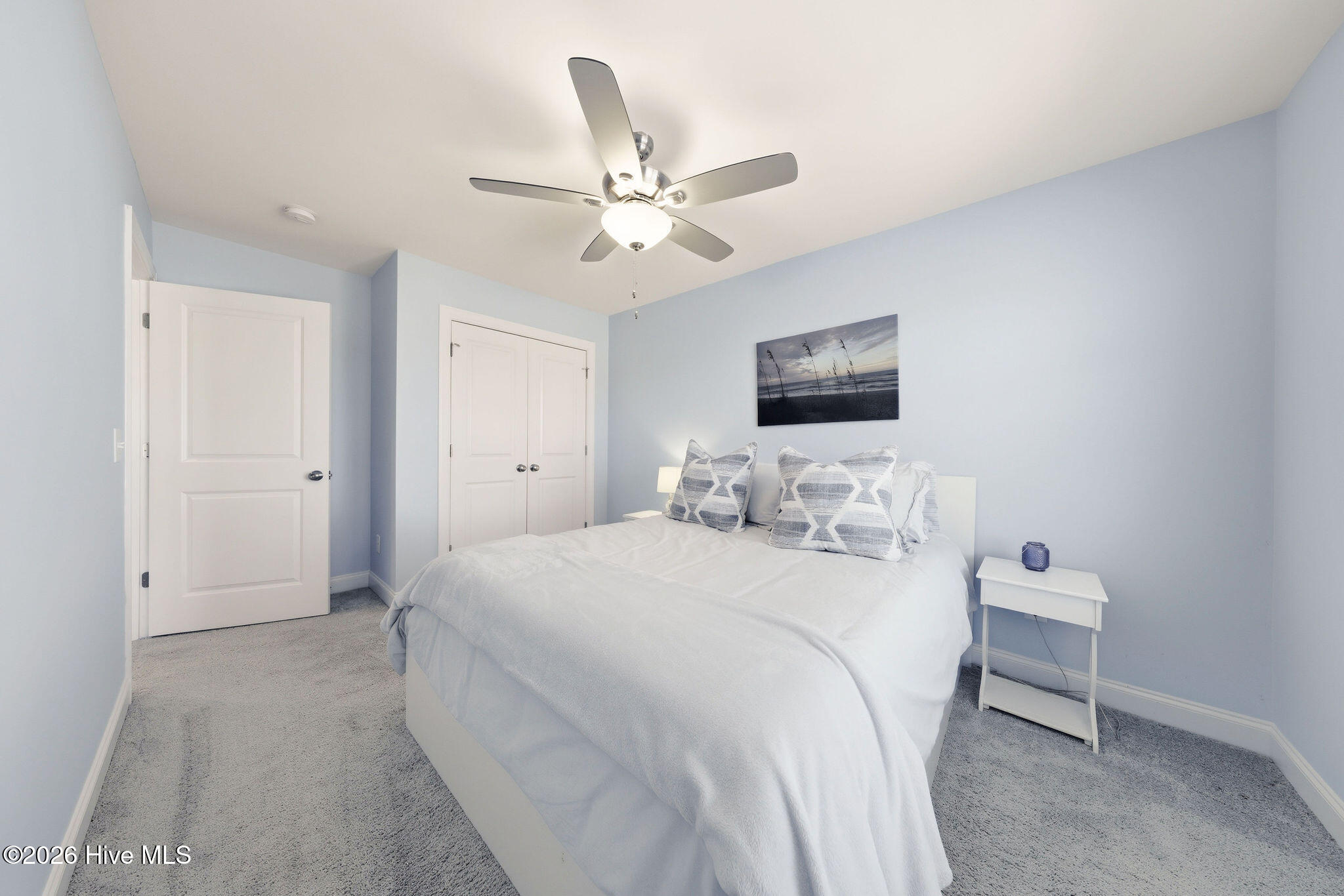 100567666 | Photo 32