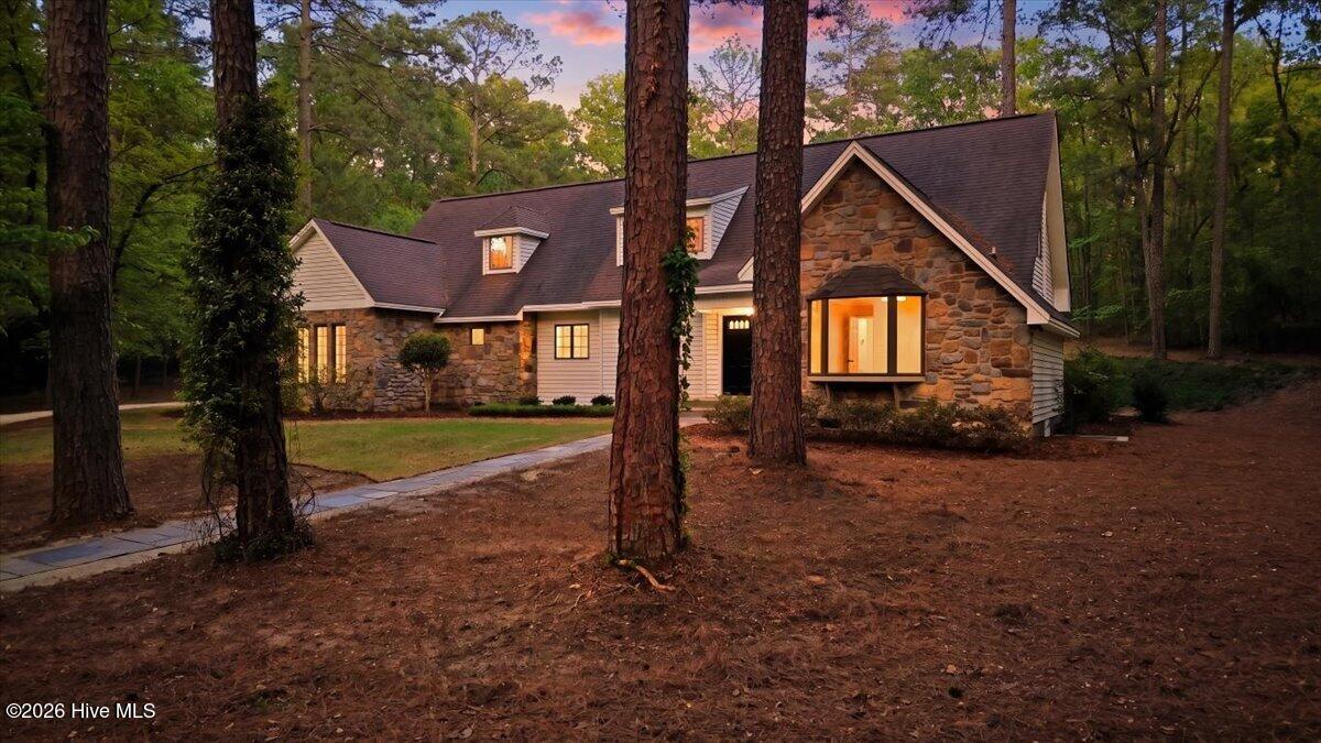 141 Bridgewater Drive, Southern Pines, NC, 28387