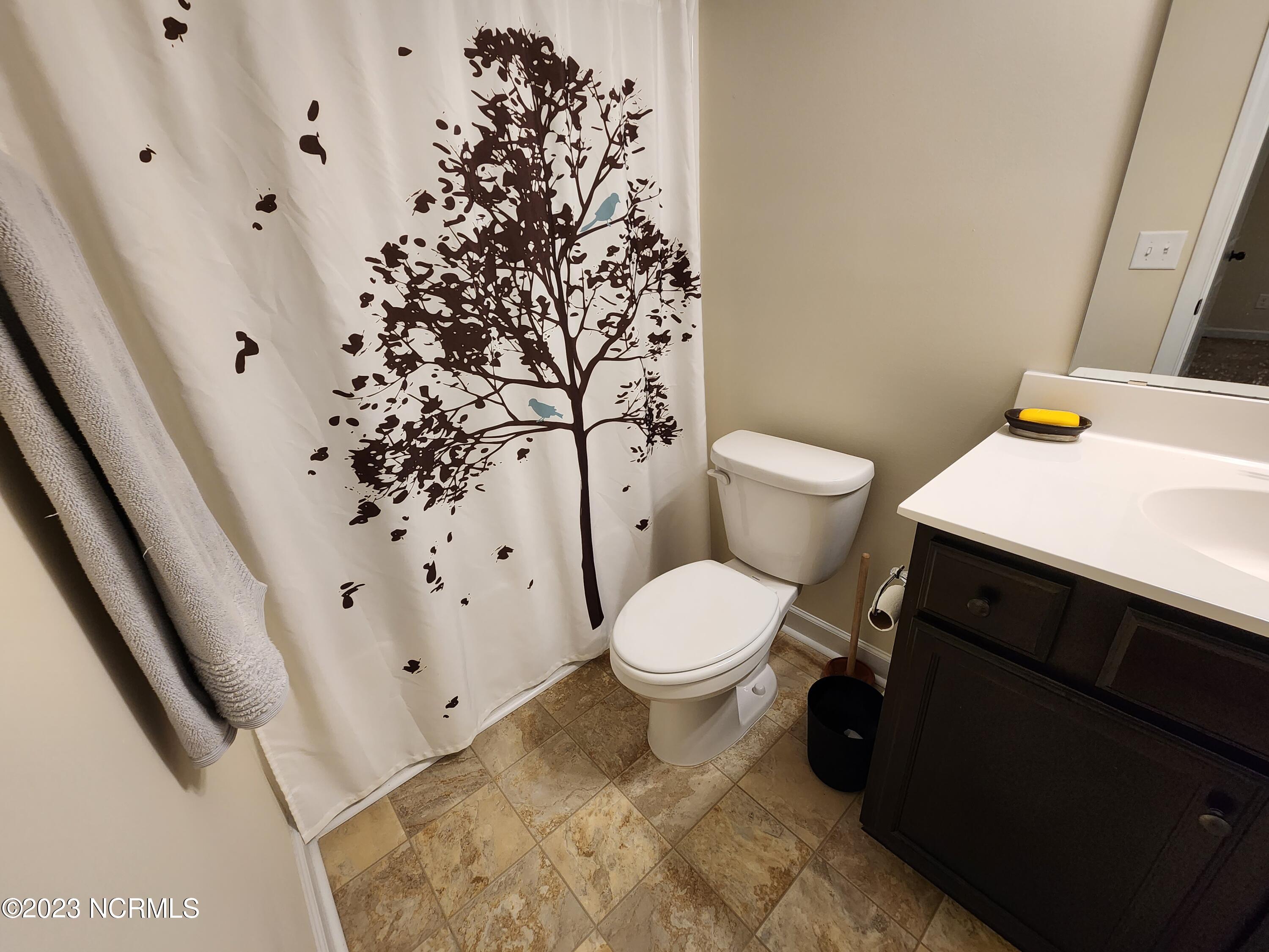 100559012 | Photo 15