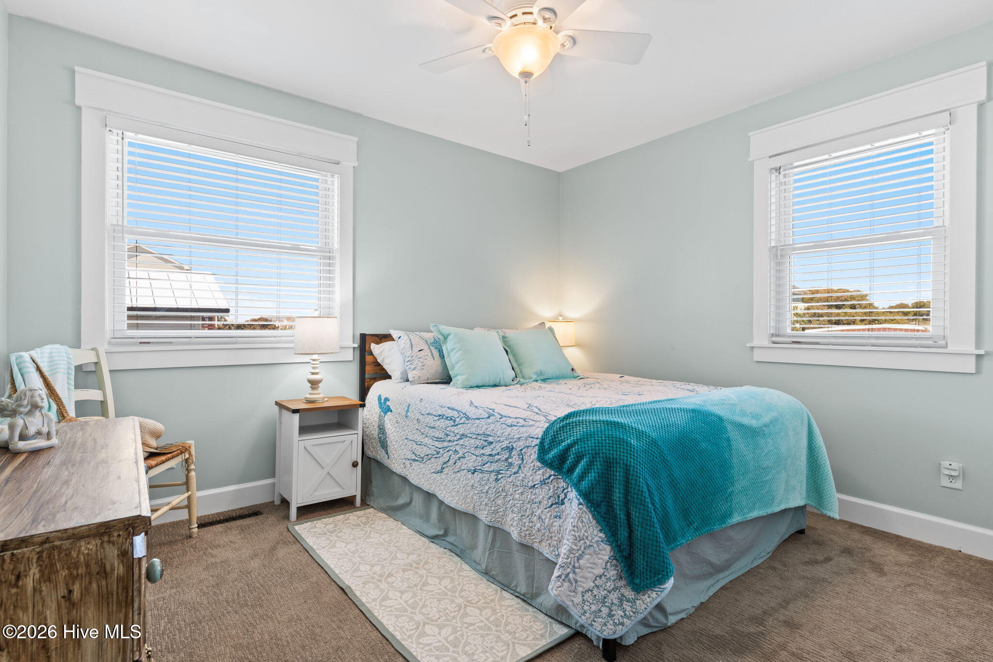 100556597 | Photo 21