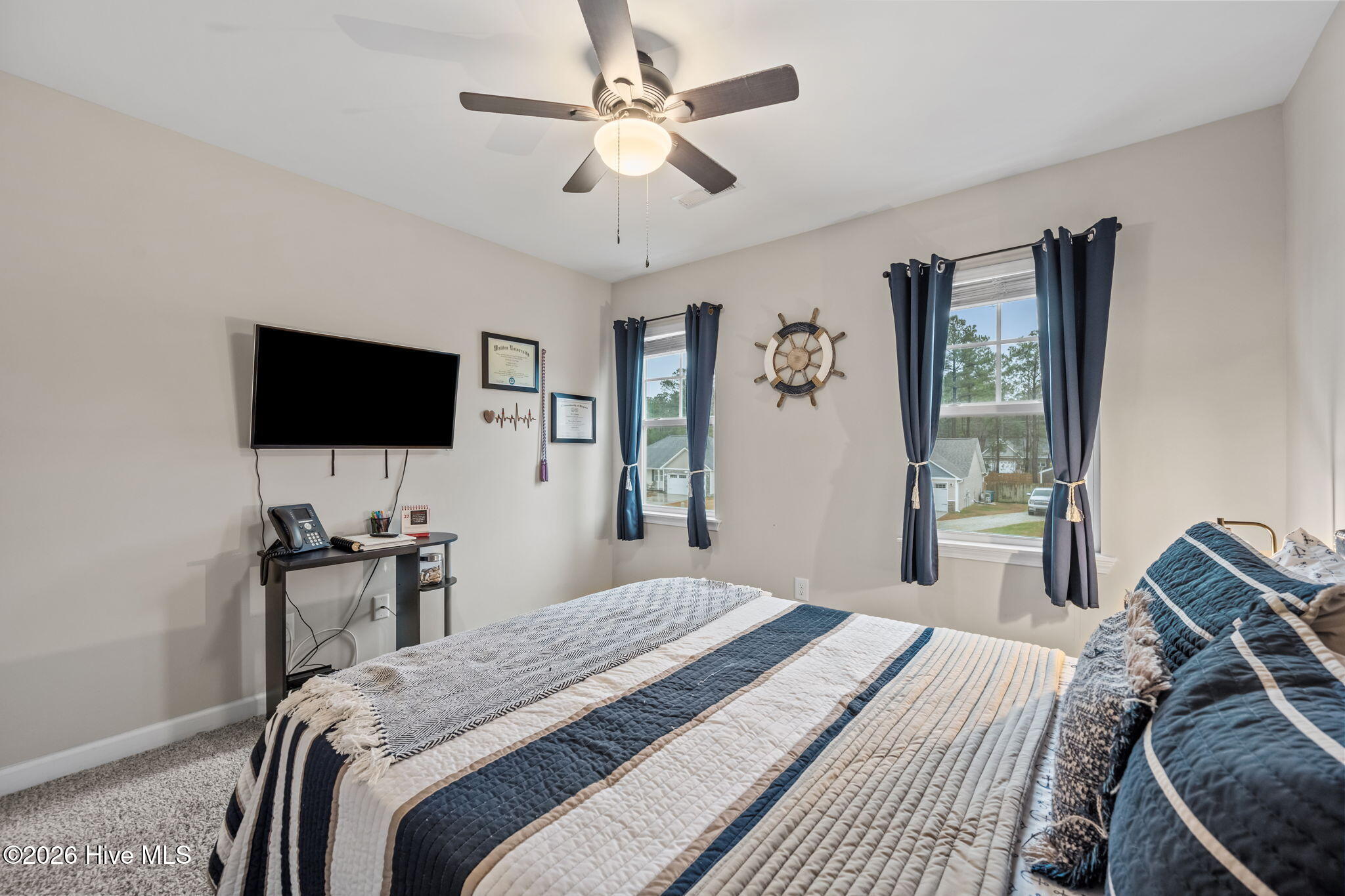 100558417 | Photo 16