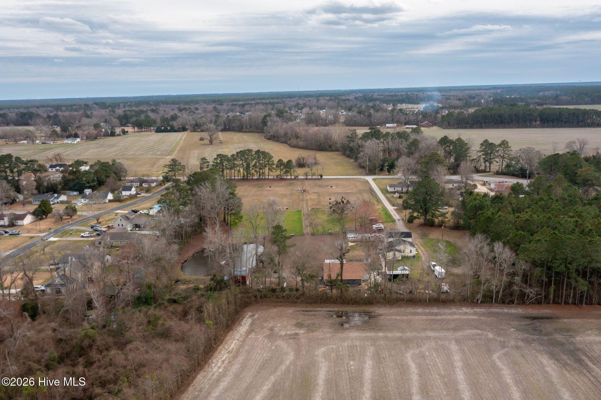 330 Lake Road,Newport