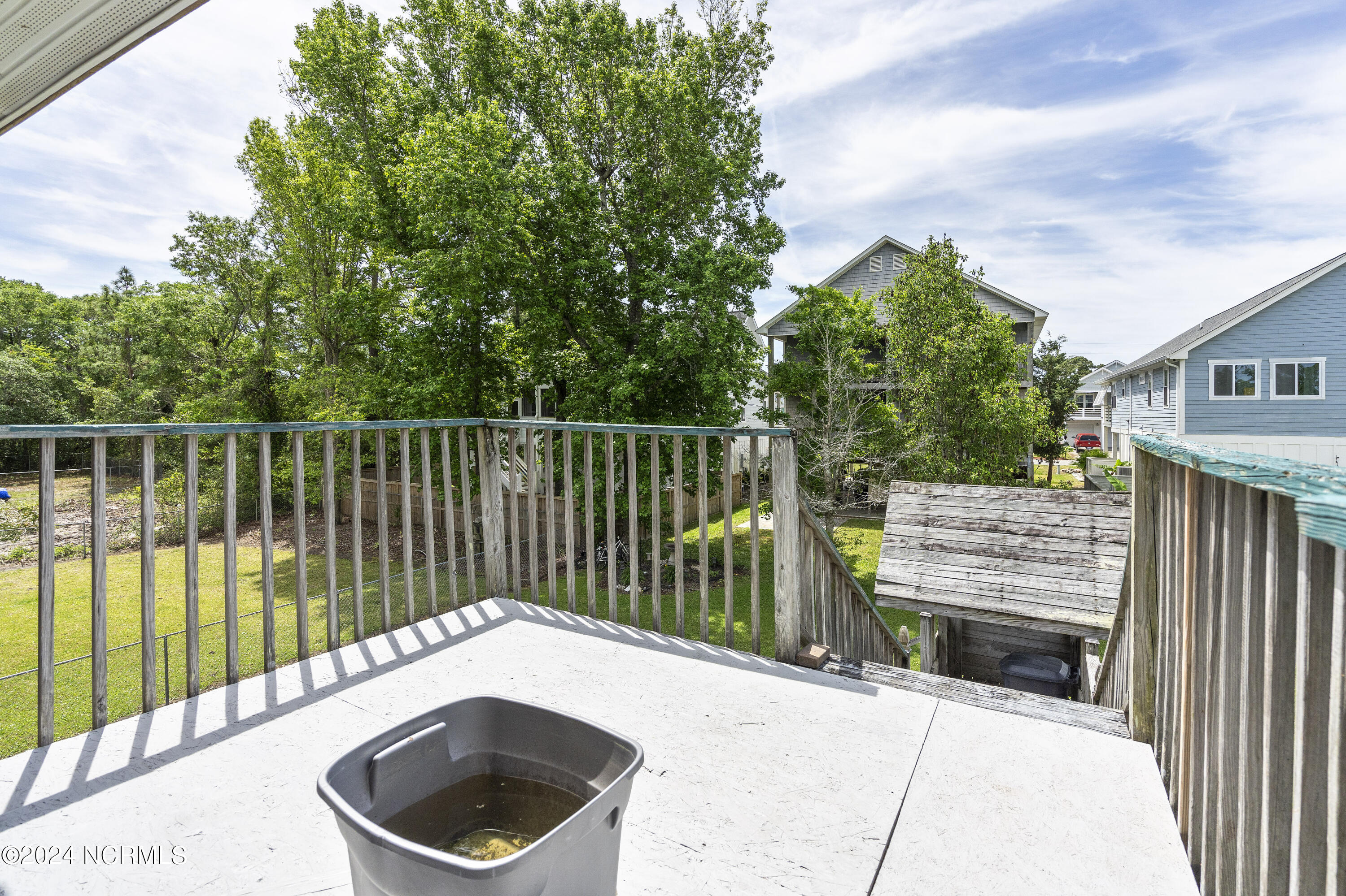 100488510 | Photo 56