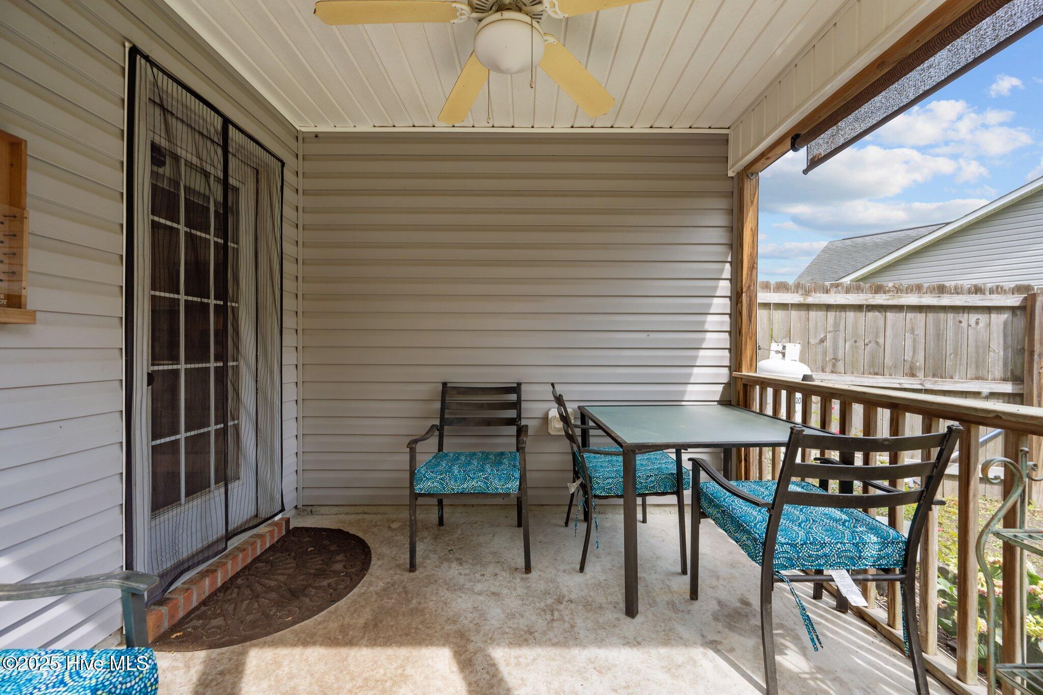 100557104 | Photo 18