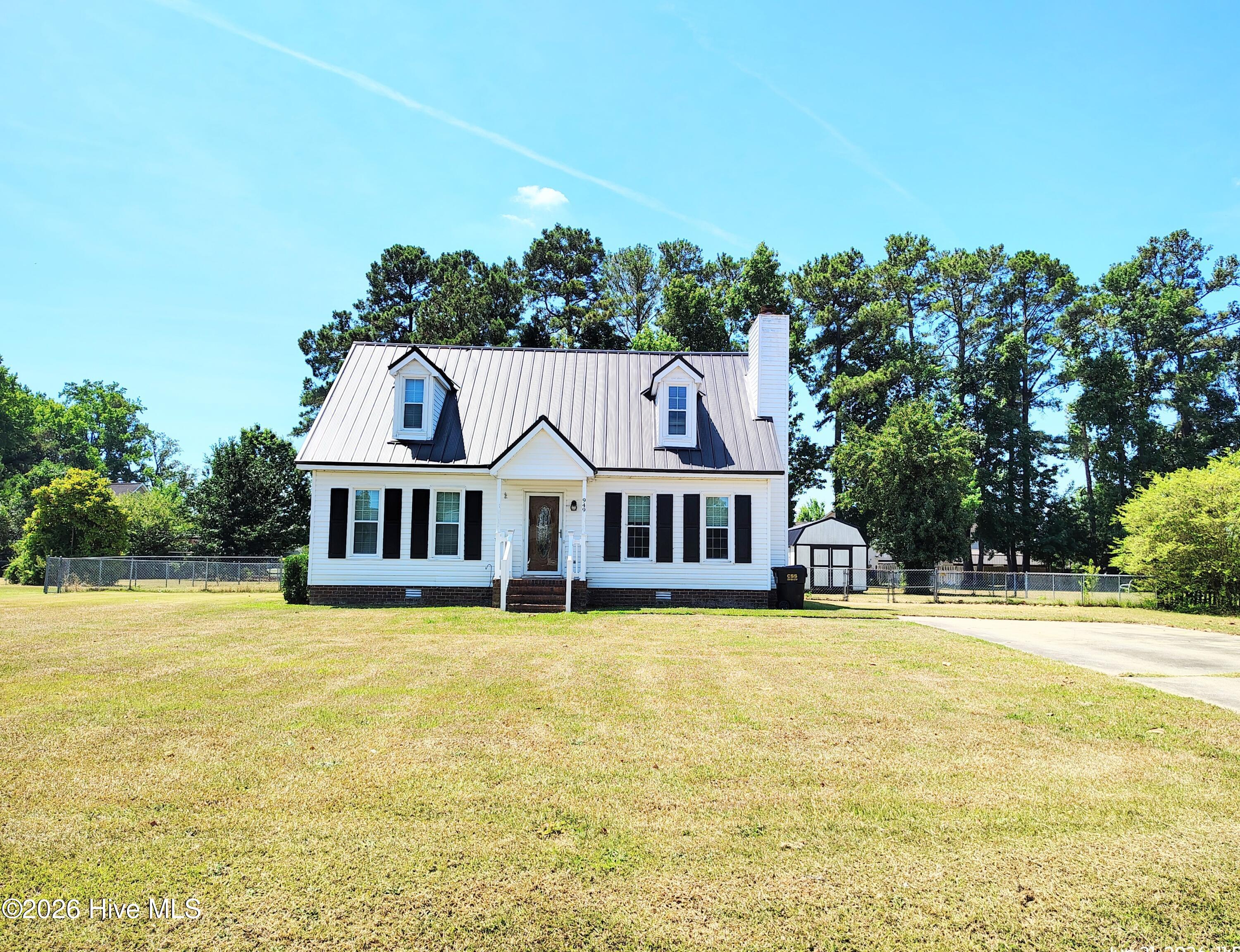 Exterior photo of 949 Teakwood Drive, Greenville, NC 27834. MLS: 100585577