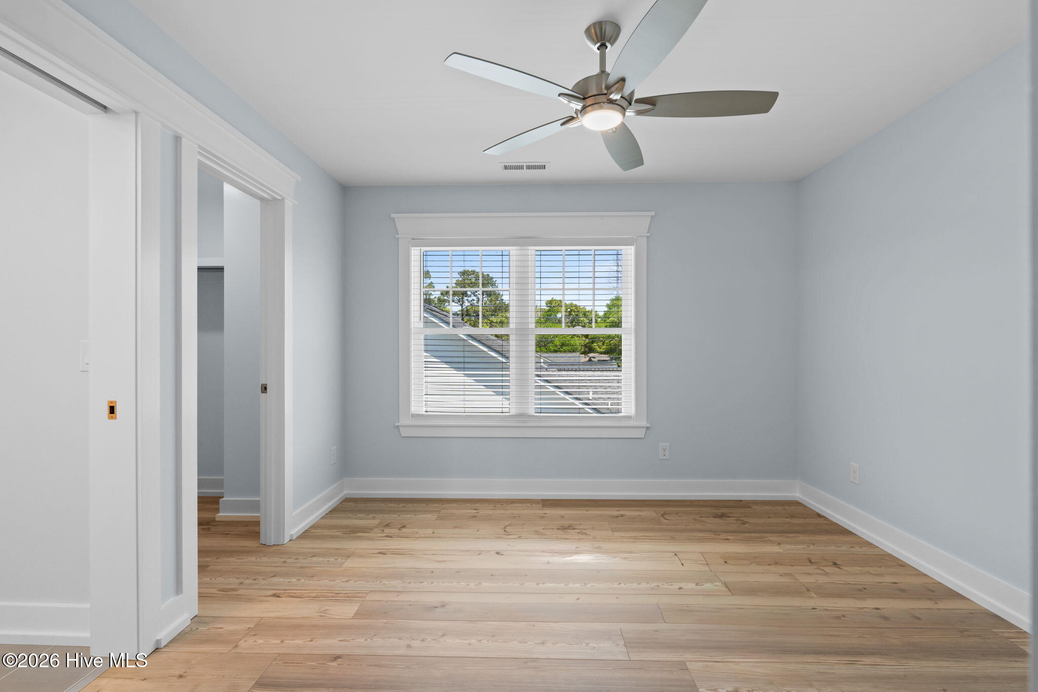 100546665 | Photo 60