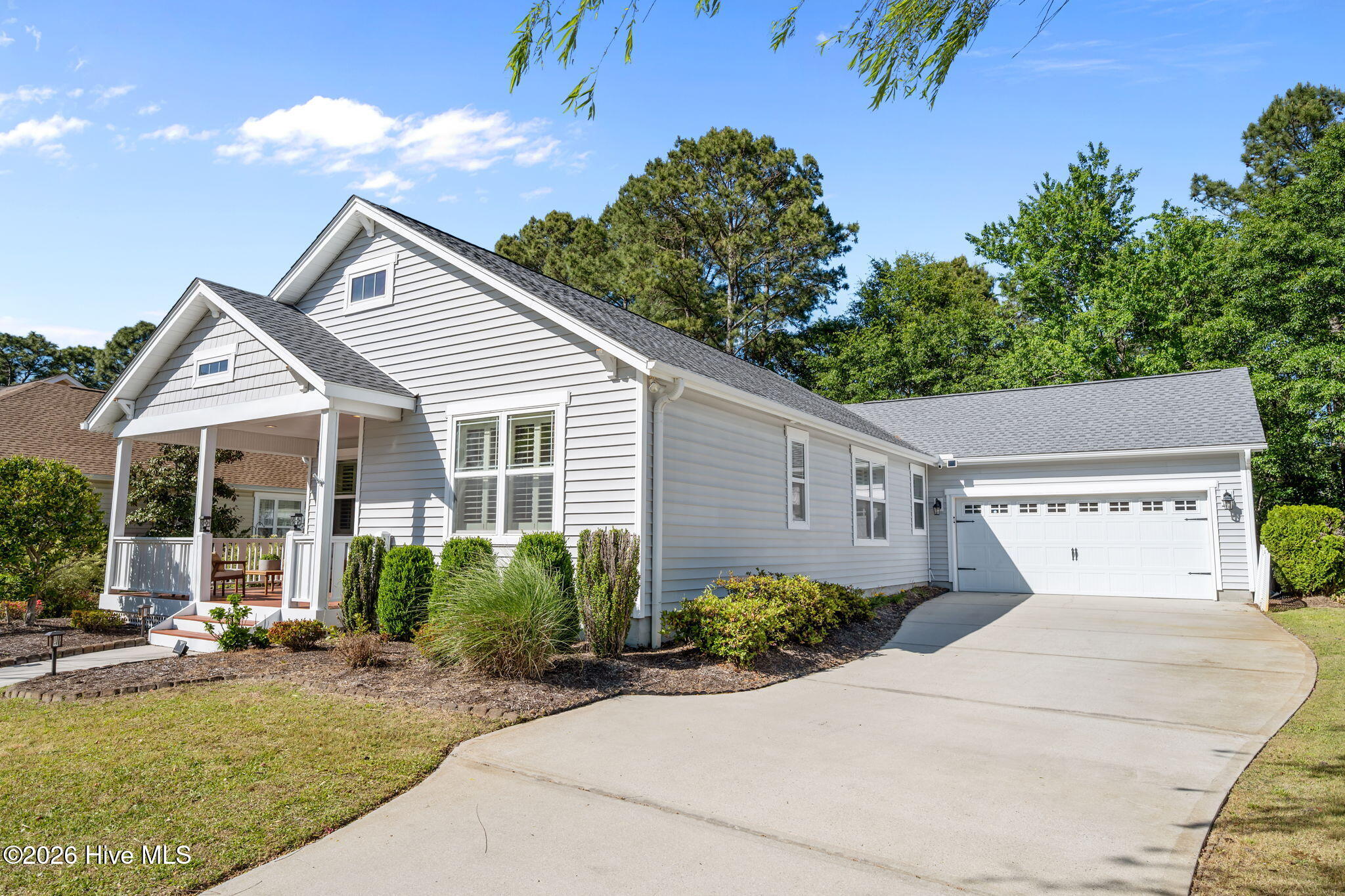 100569497 | Photo 42