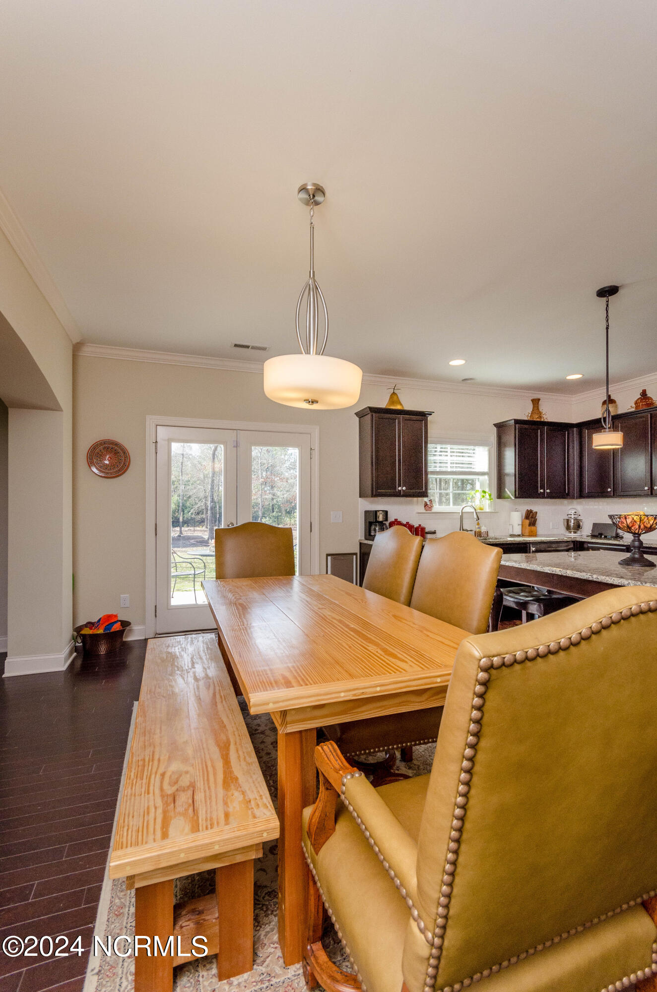 100560622 | Photo 20