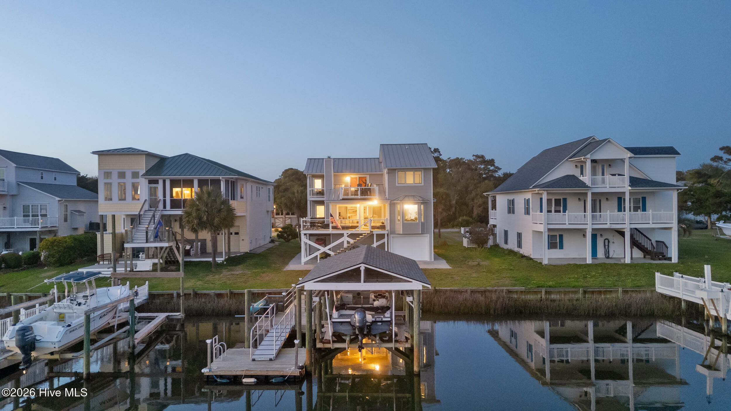 200 Pelican Drive, Newport, NC, 28570