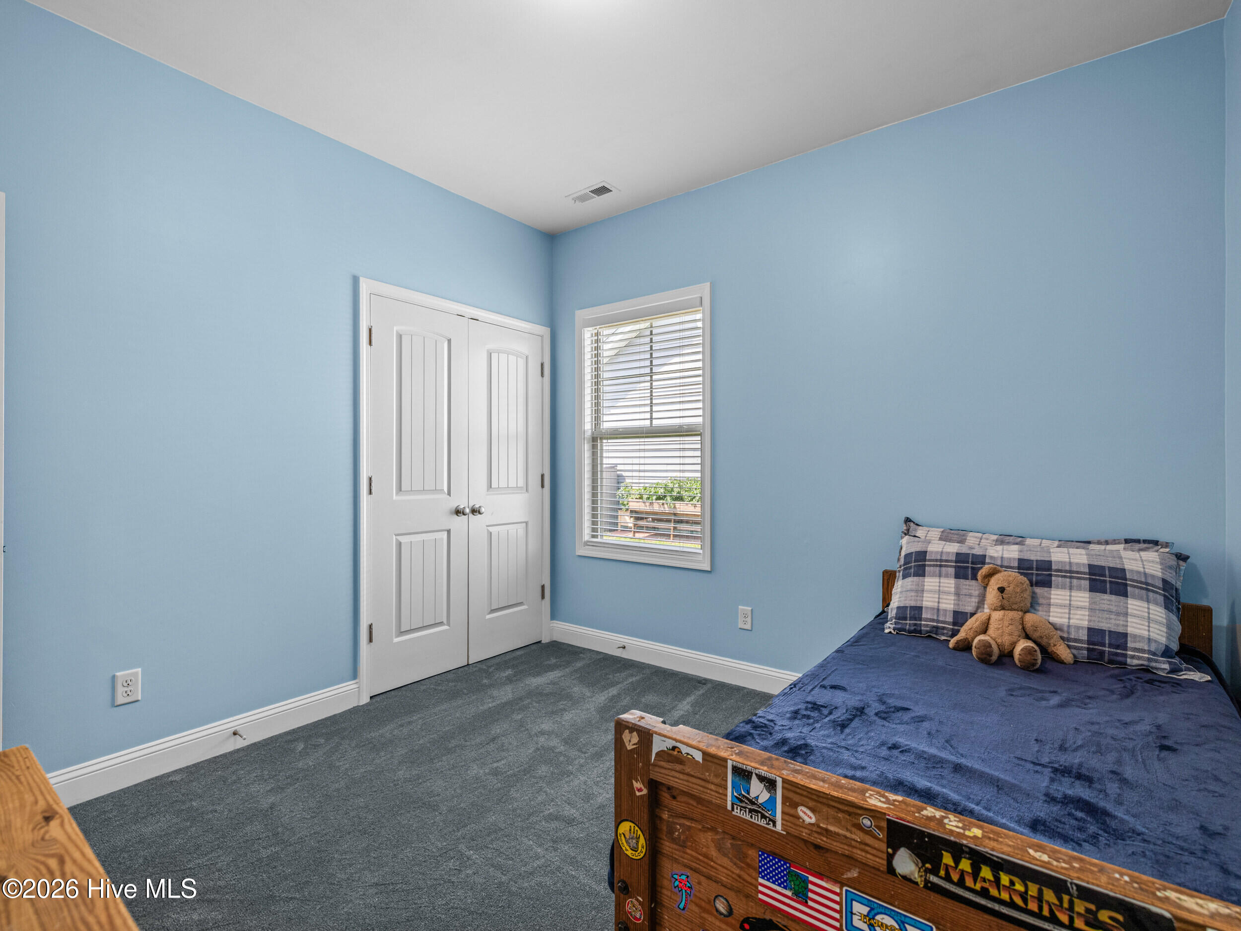 100567320 | Photo 34